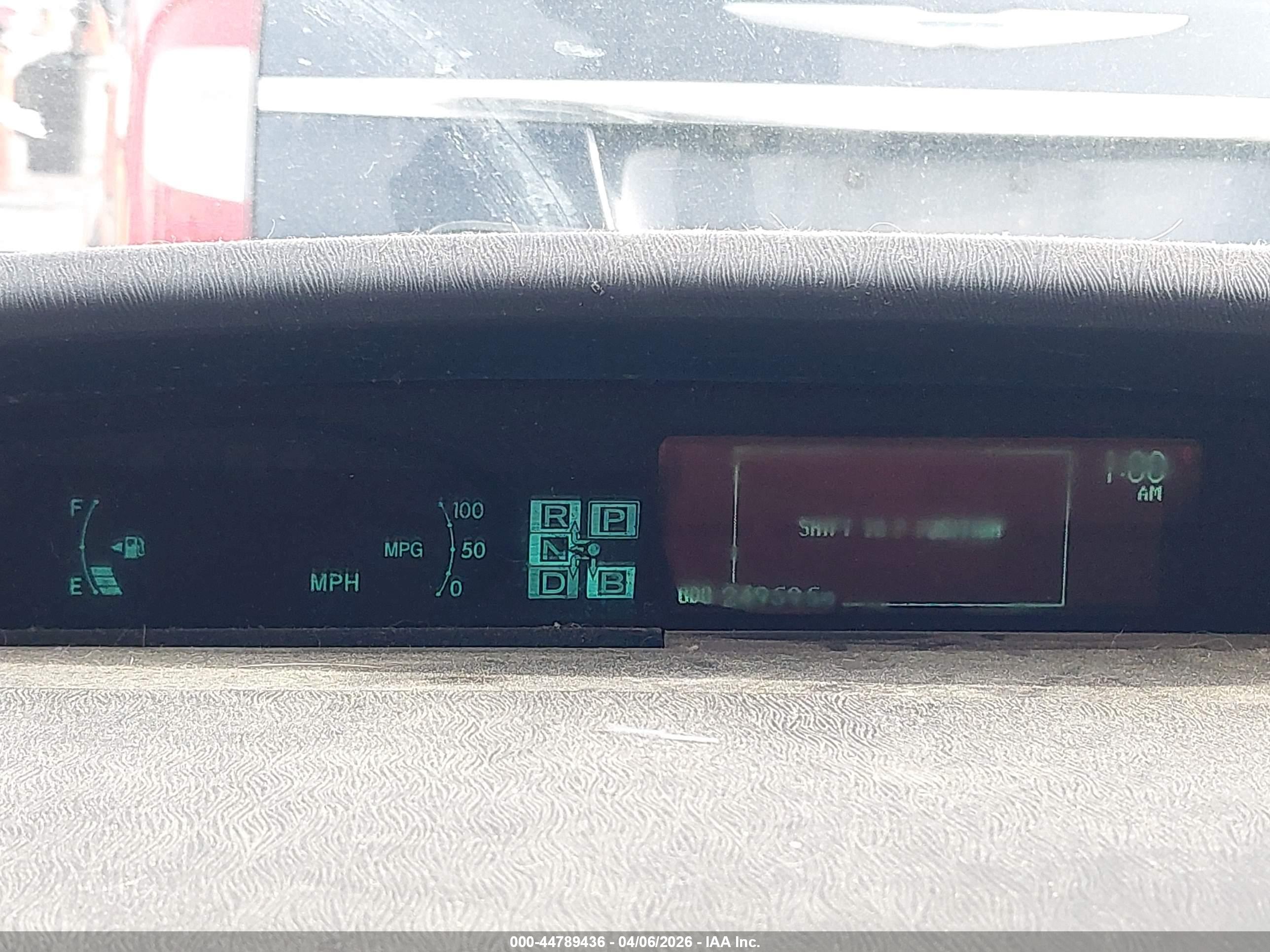 TOYOTA PRIUS image 7