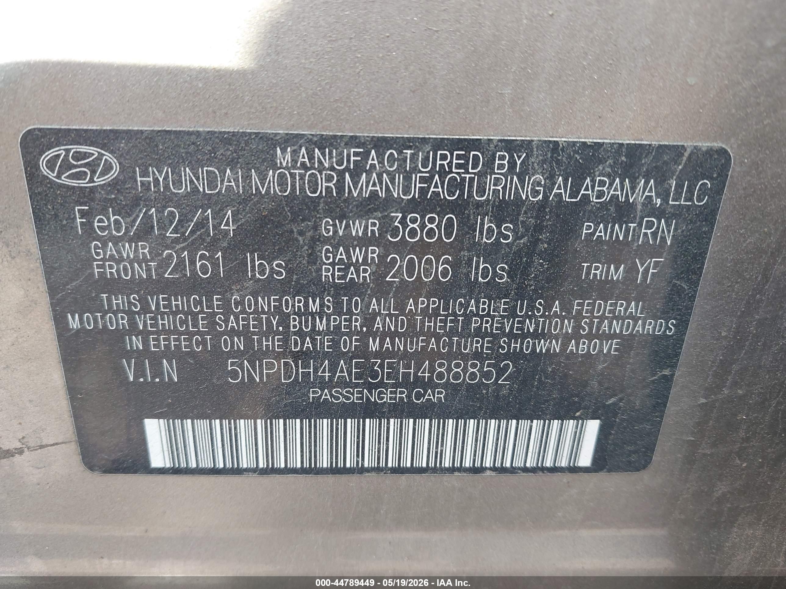 HYUNDAI ELANTRA image 9