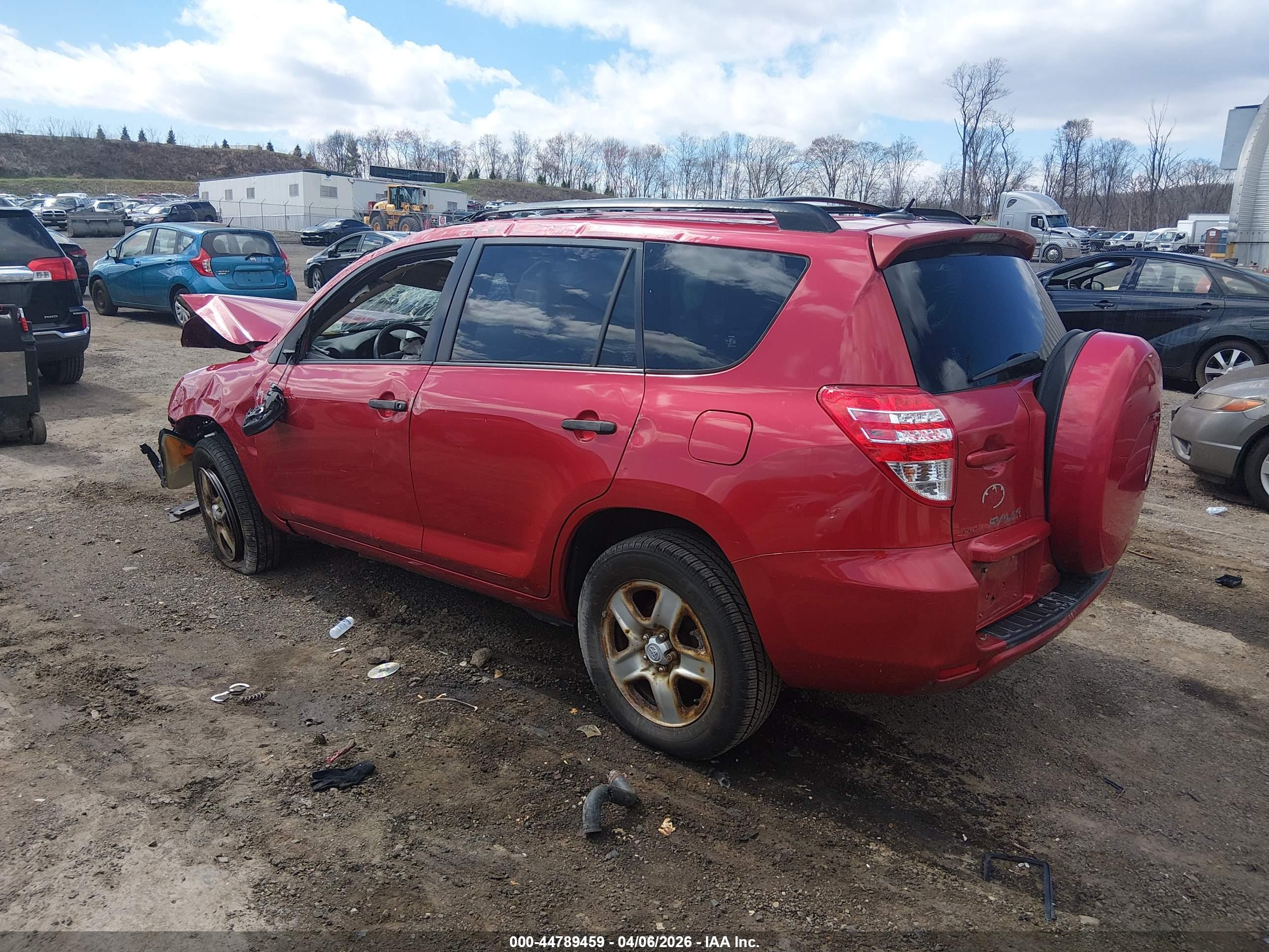 TOYOTA RAV4 image 3
