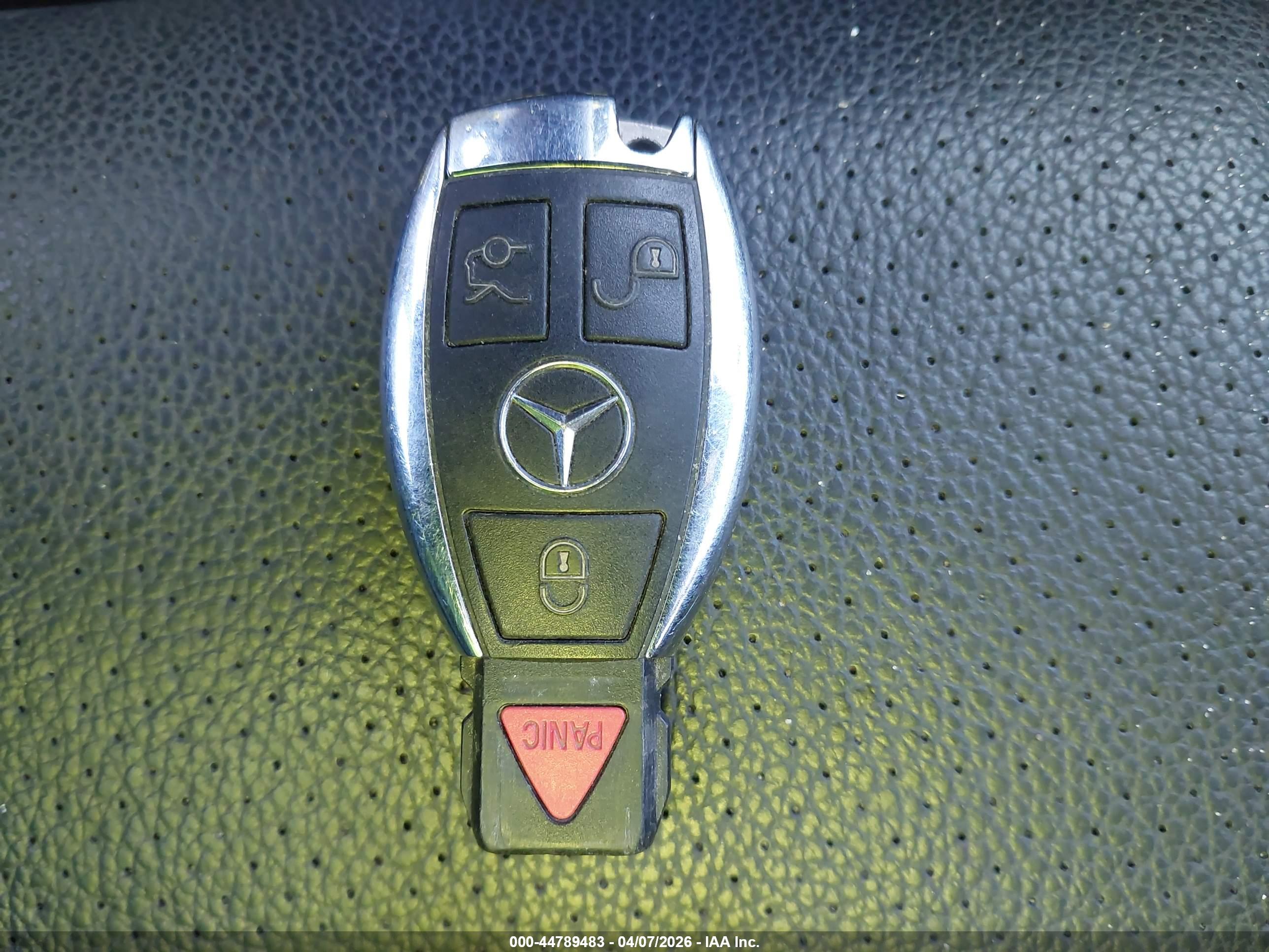 MERCEDES-BENZ C image 11