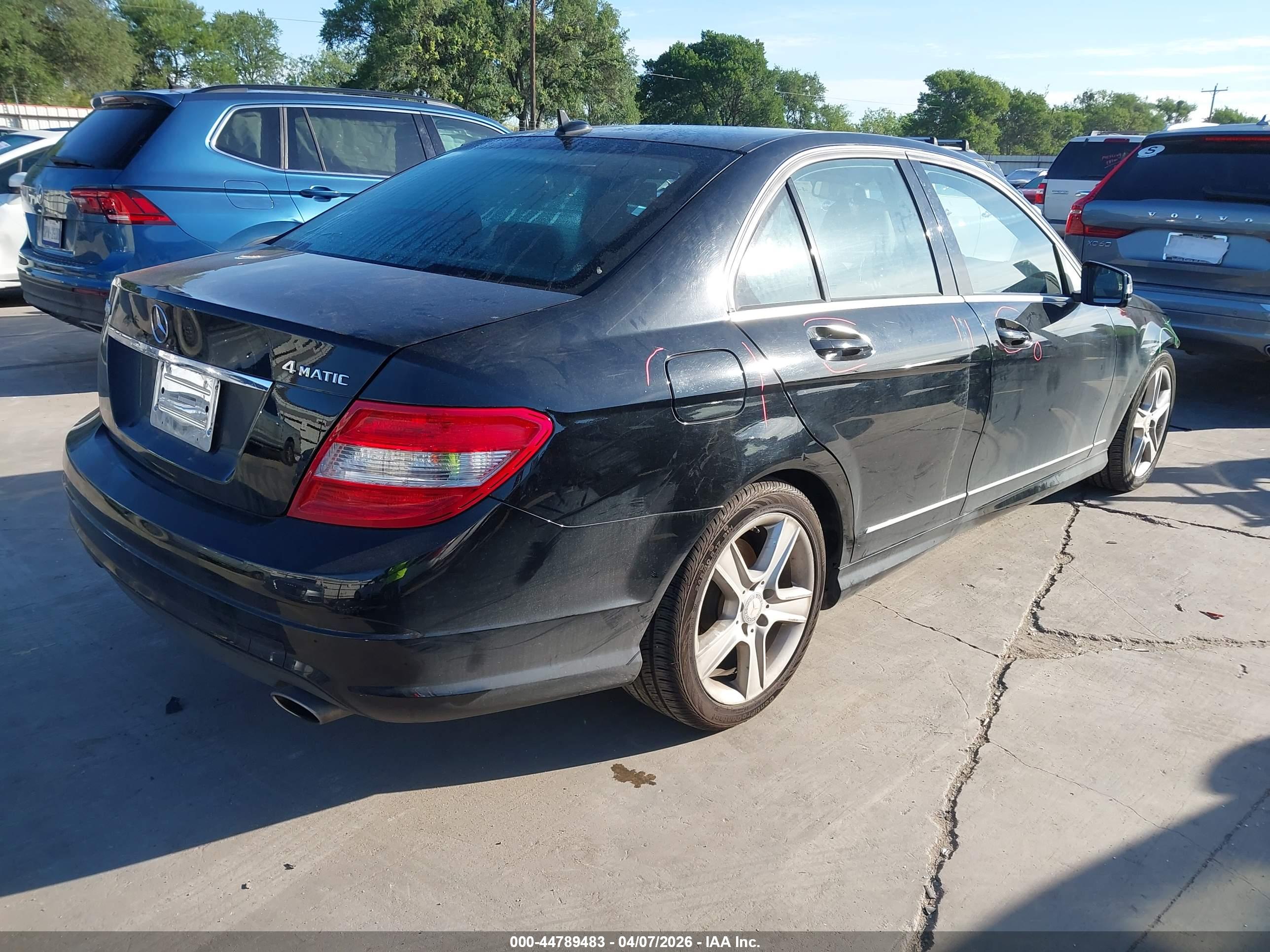 MERCEDES-BENZ C image 4