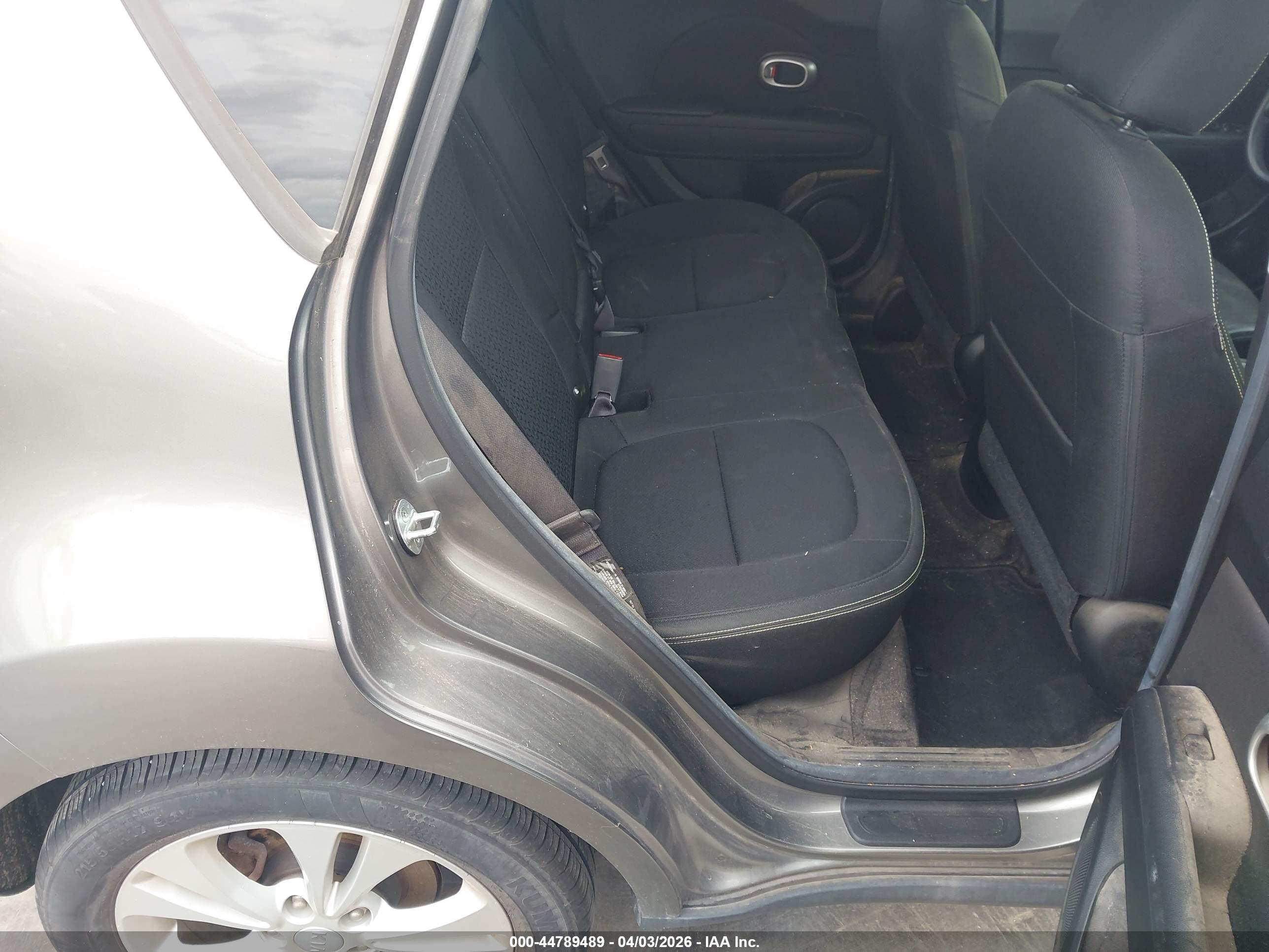 KIA SOUL image 8