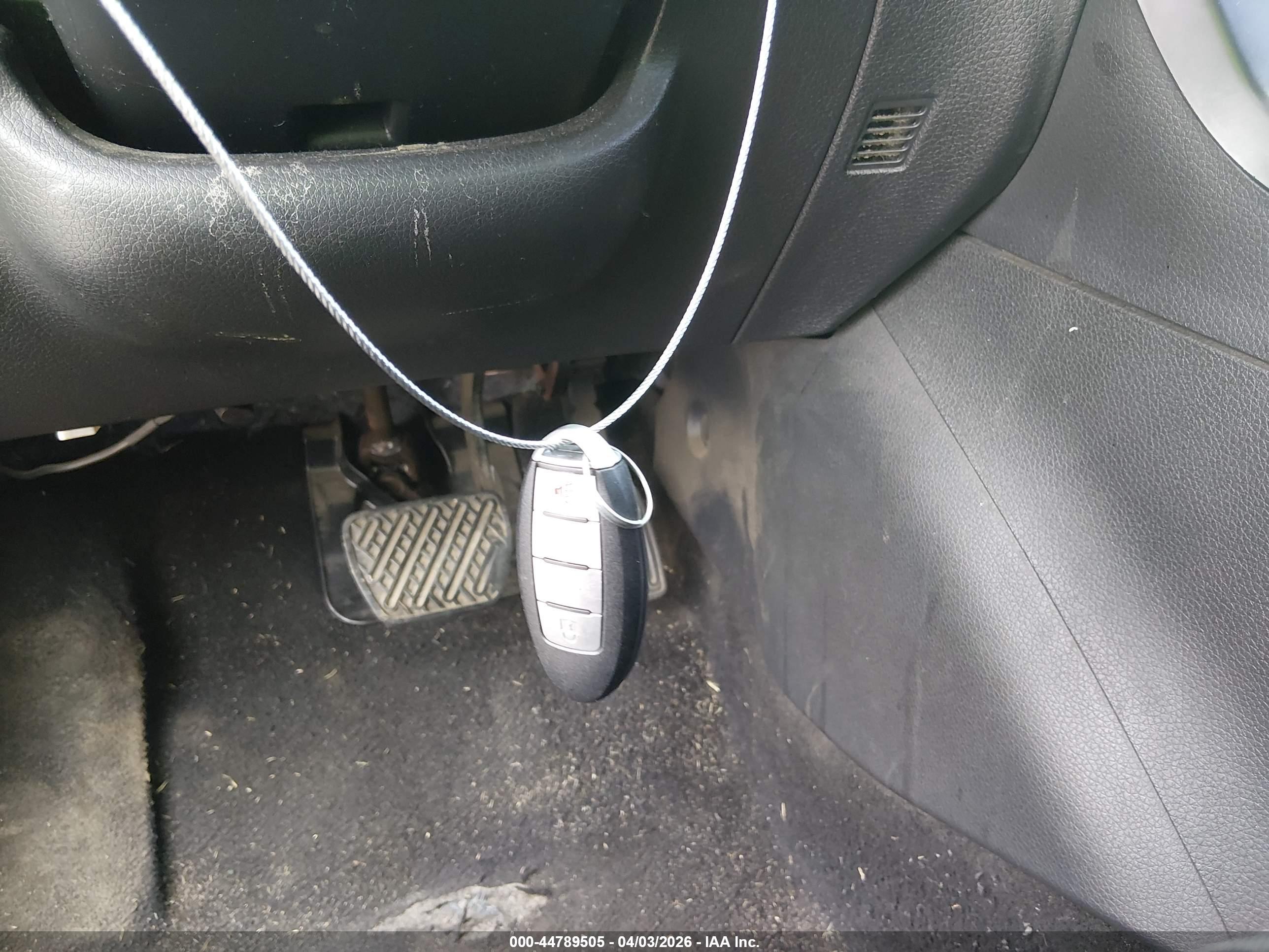 NISSAN SENTRA image 11