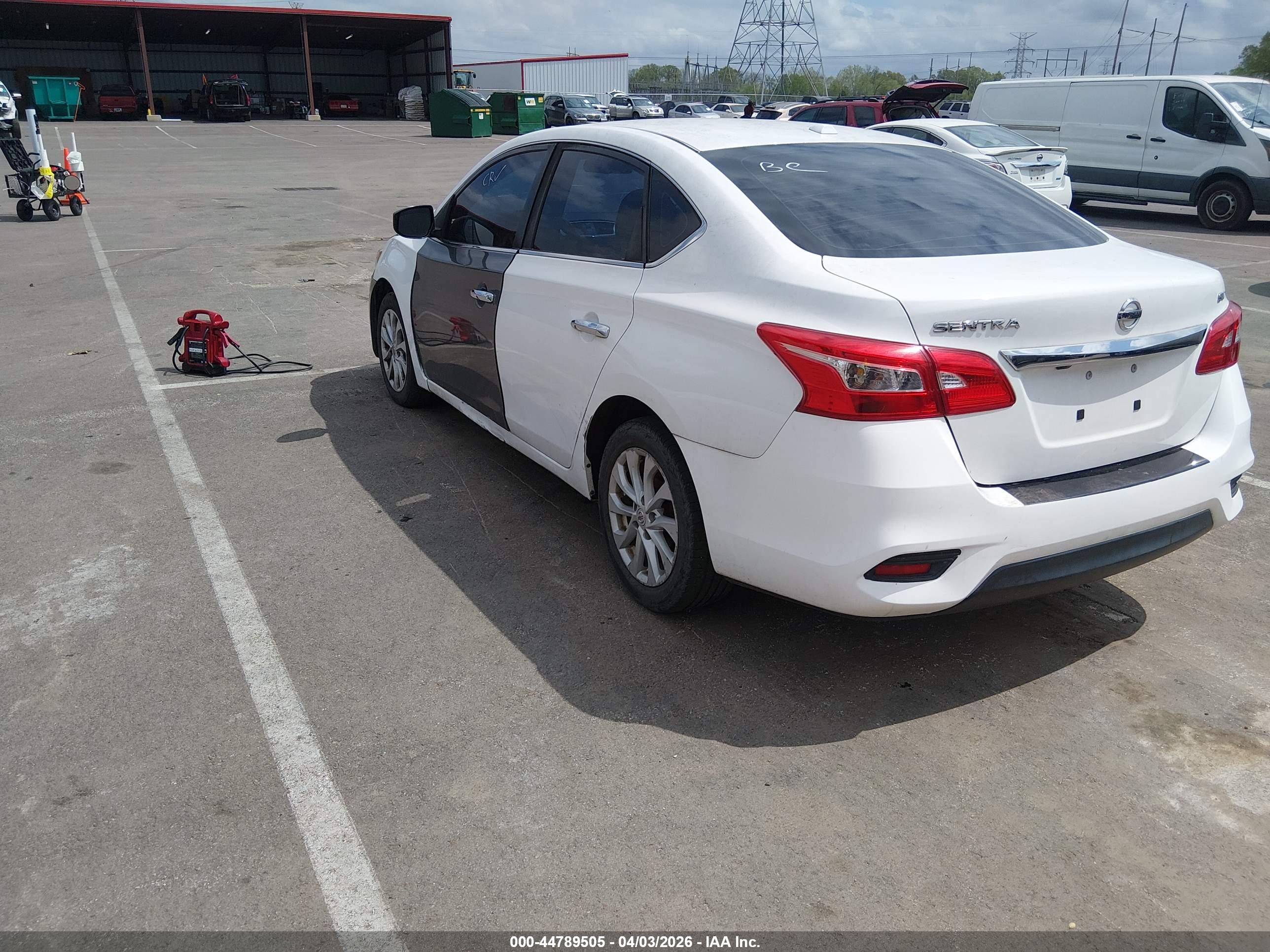 NISSAN SENTRA image 3
