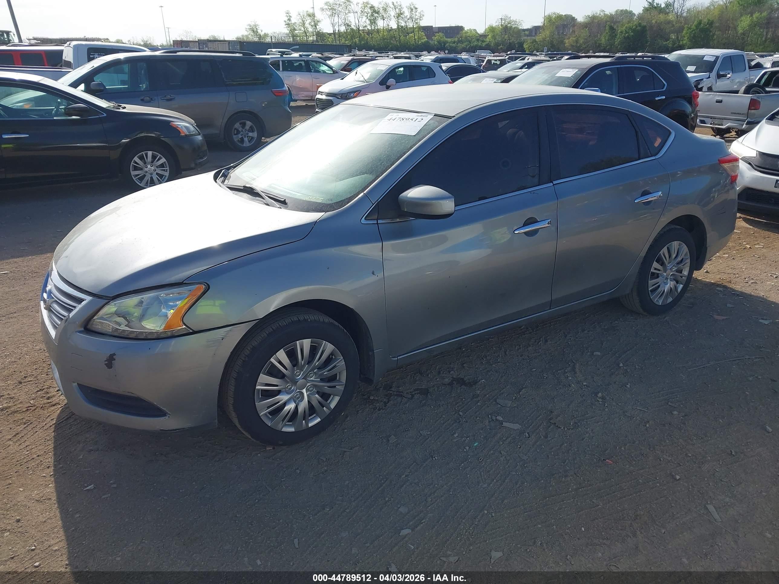 NISSAN SENTRA image 2