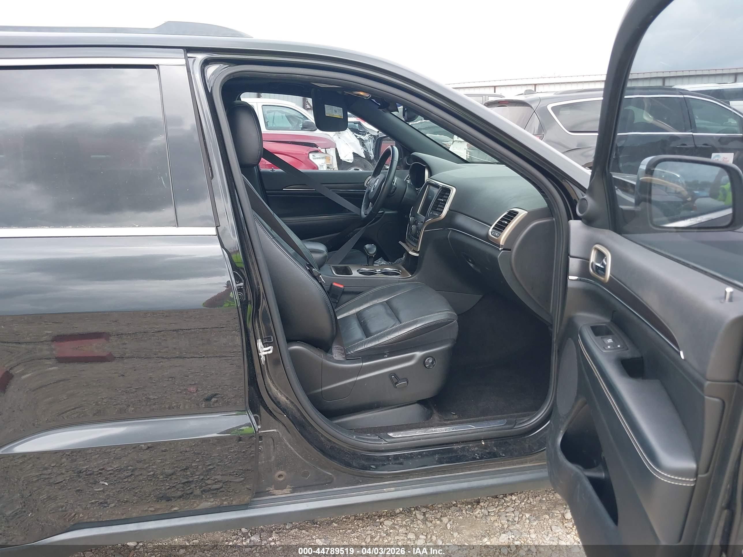 JEEP GRAND image 5