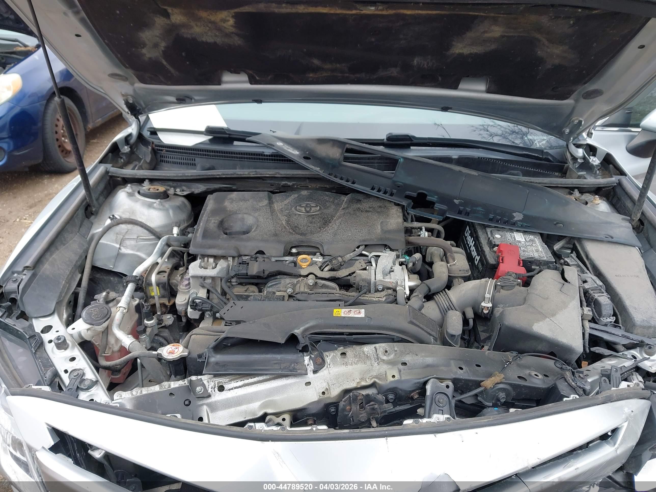 TOYOTA CAMRY image 10