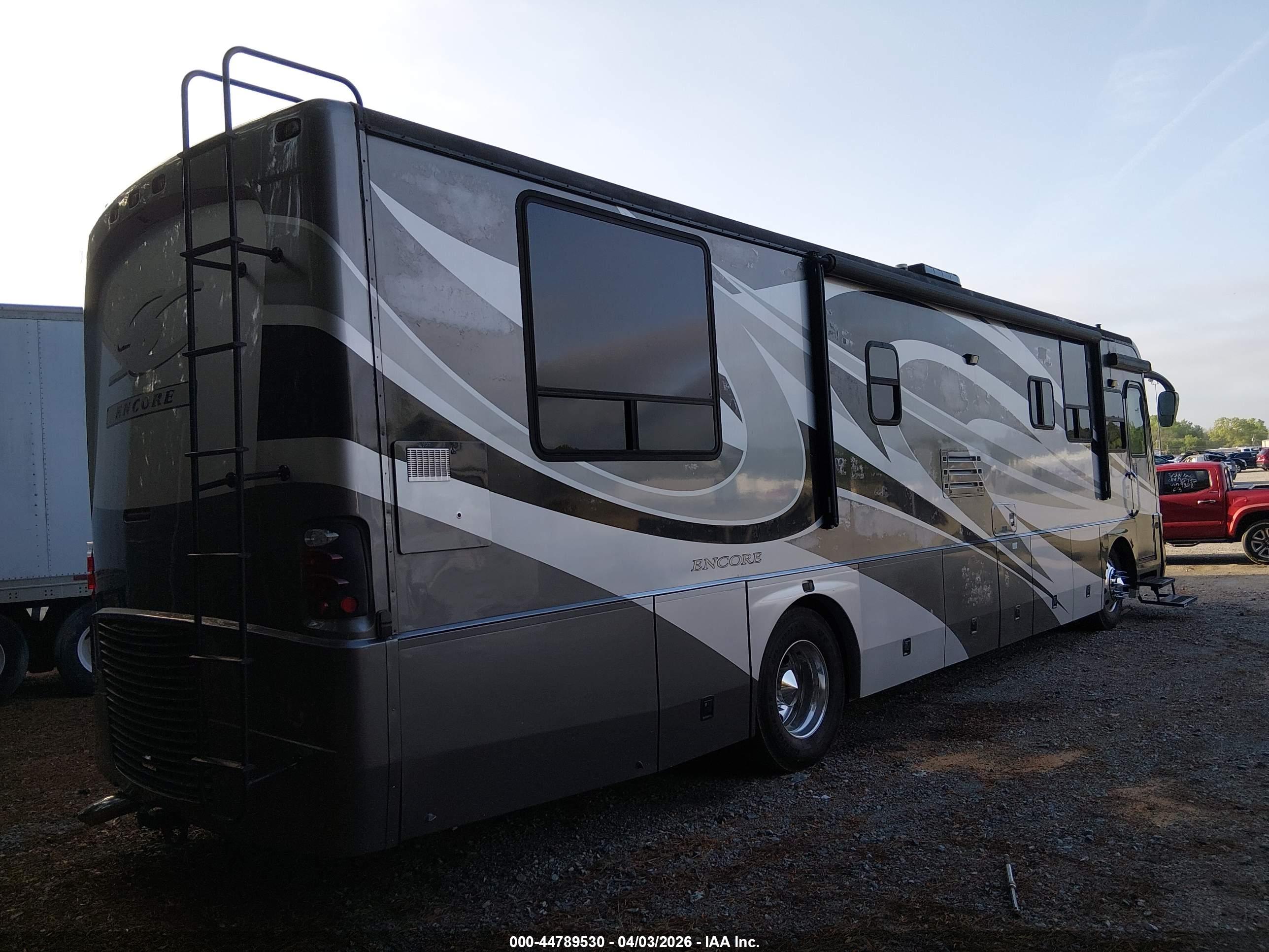 FREIGHTLINER CHASSIS image 4