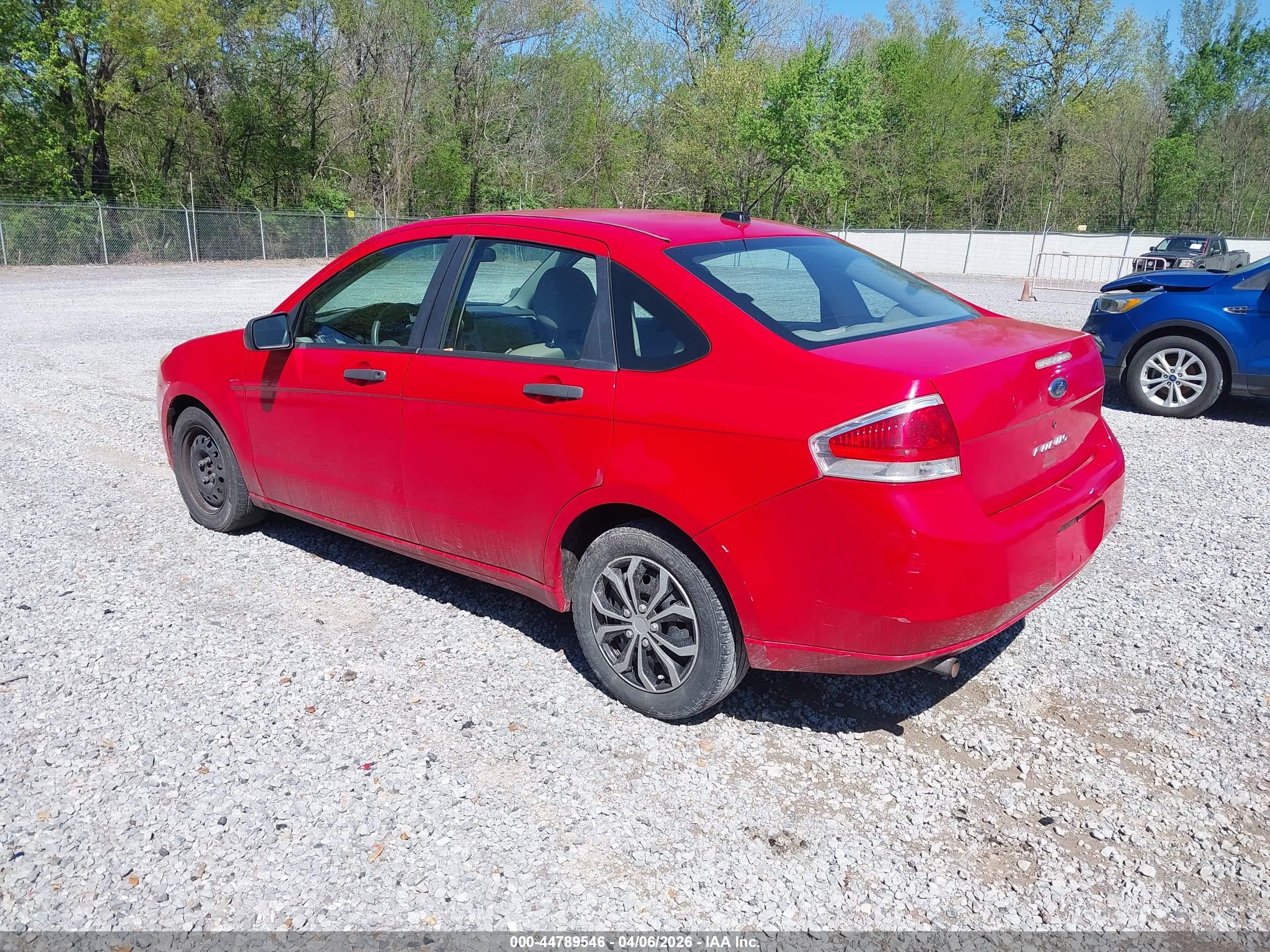 FORD FOCUS image 3