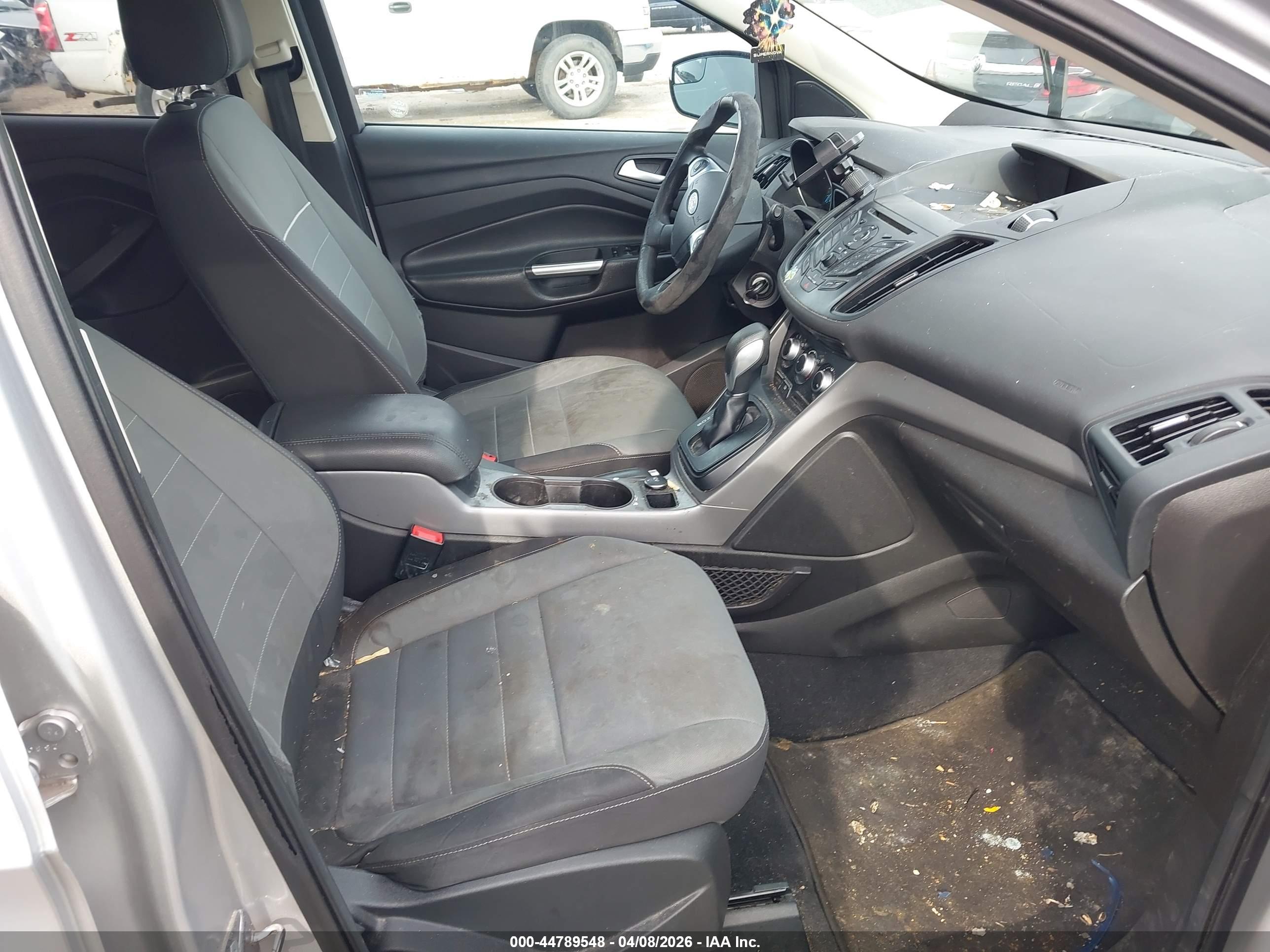 FORD ESCAPE image 5