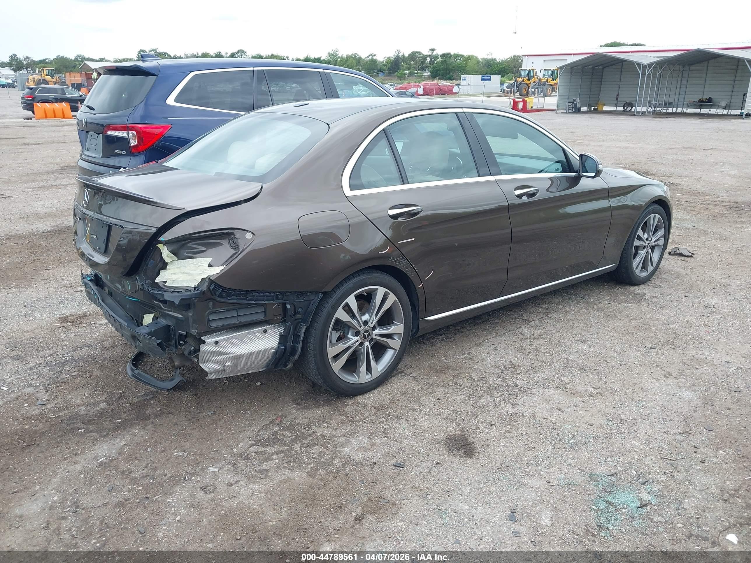 MERCEDES-BENZ C image 4