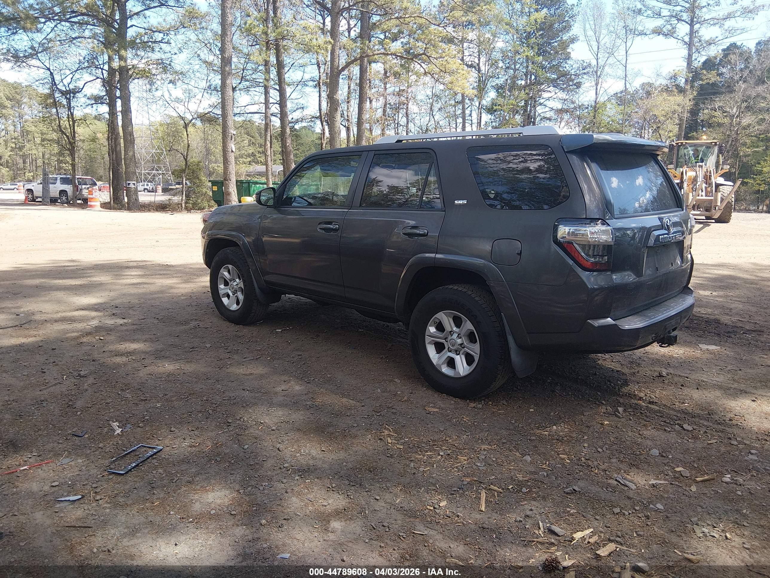 TOYOTA 4RUNNER image 3