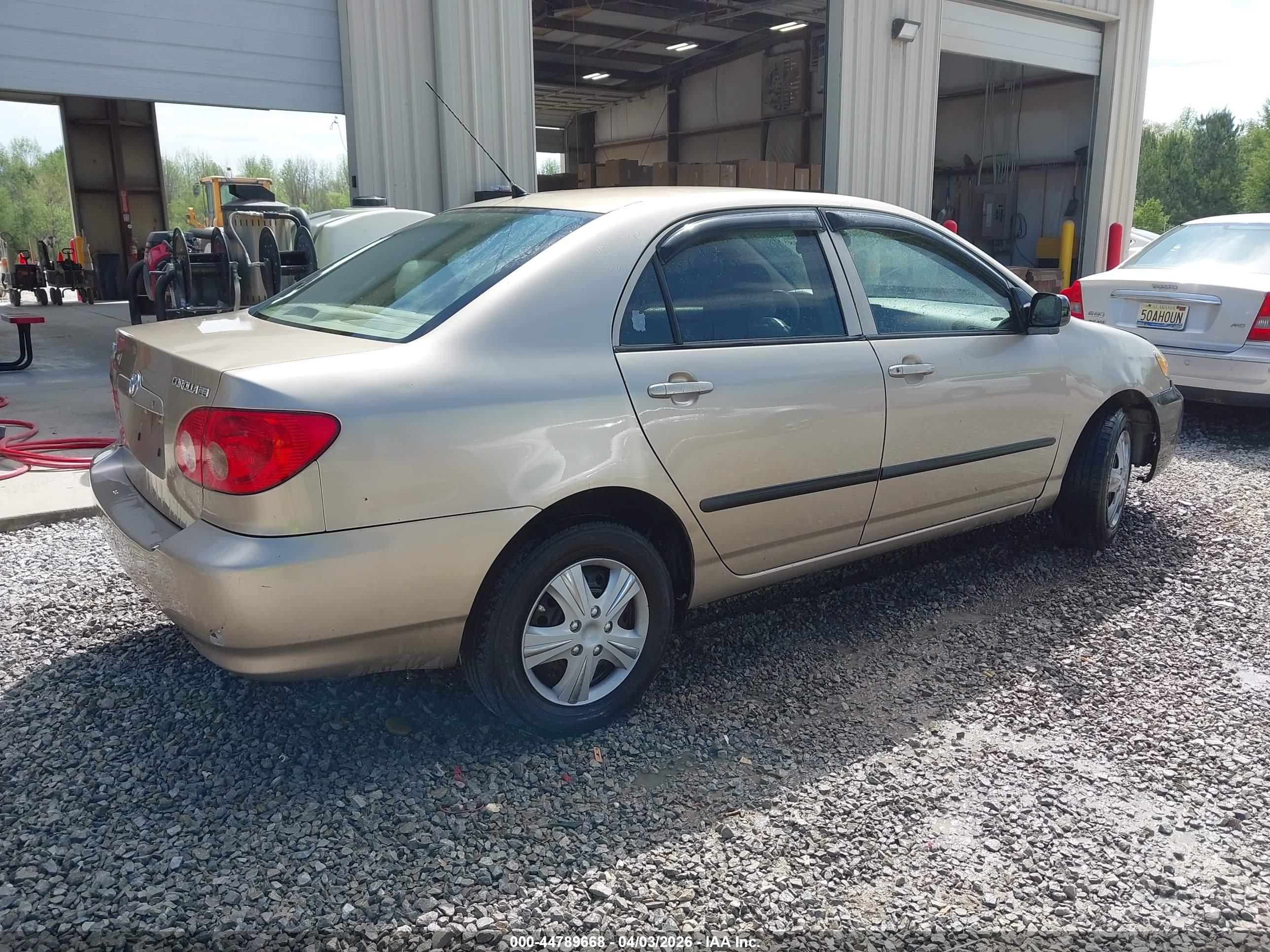 TOYOTA COROLLA image 4