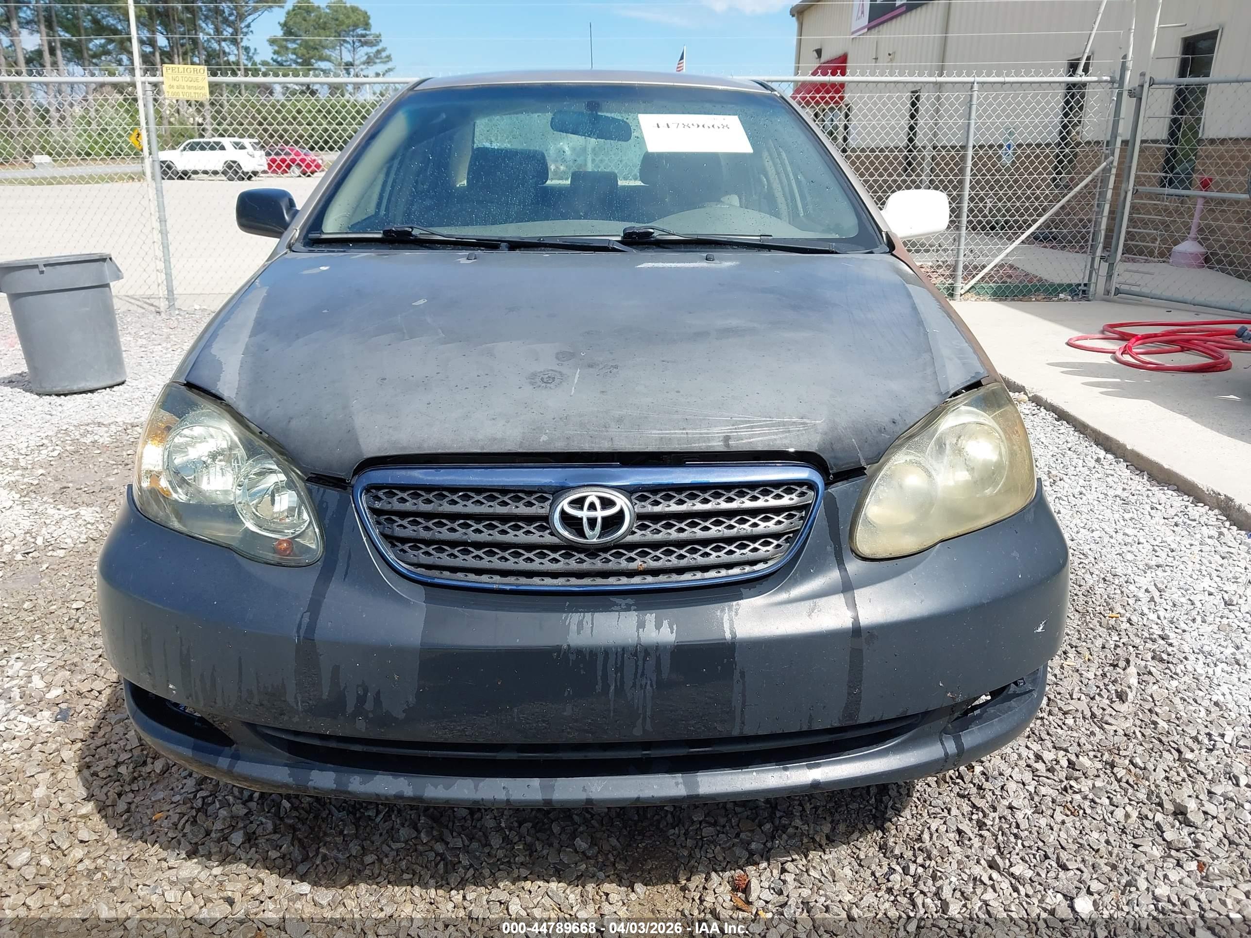 TOYOTA COROLLA image 6