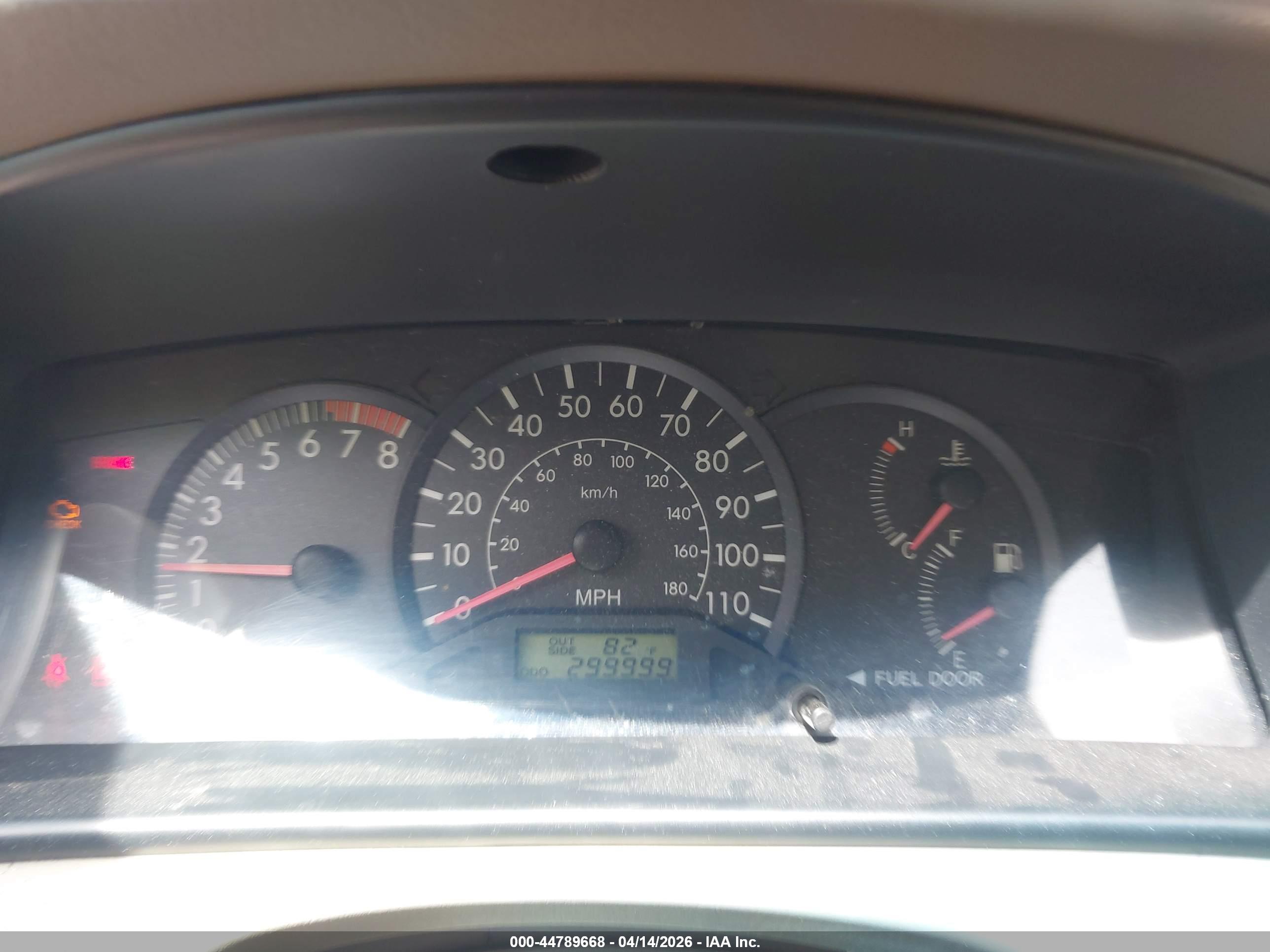 TOYOTA COROLLA image 7