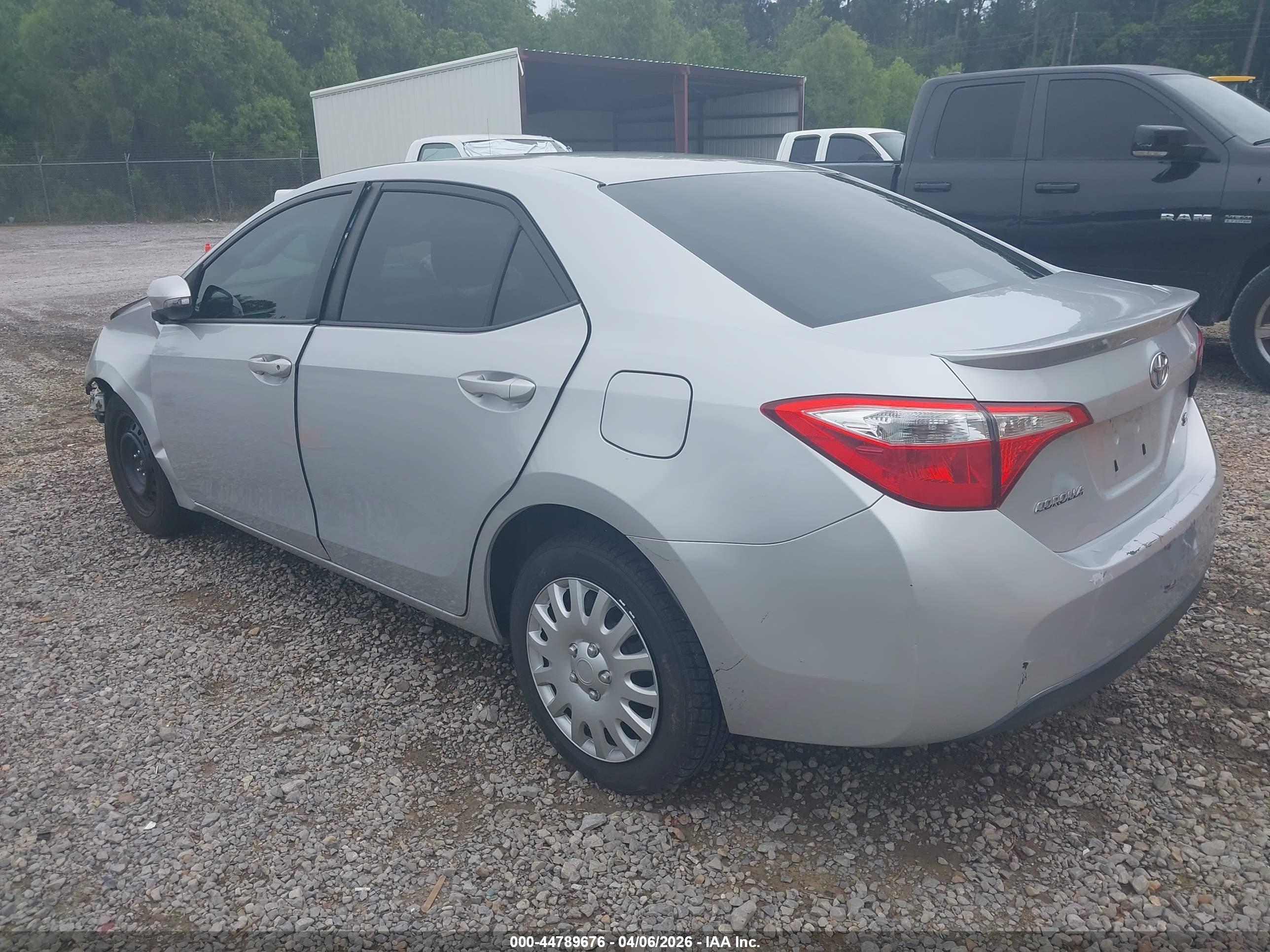 TOYOTA COROLLA image 3