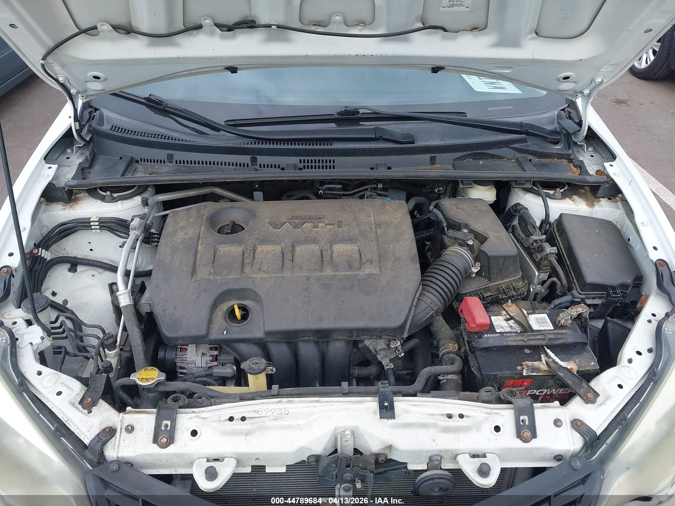TOYOTA COROLLA image 10