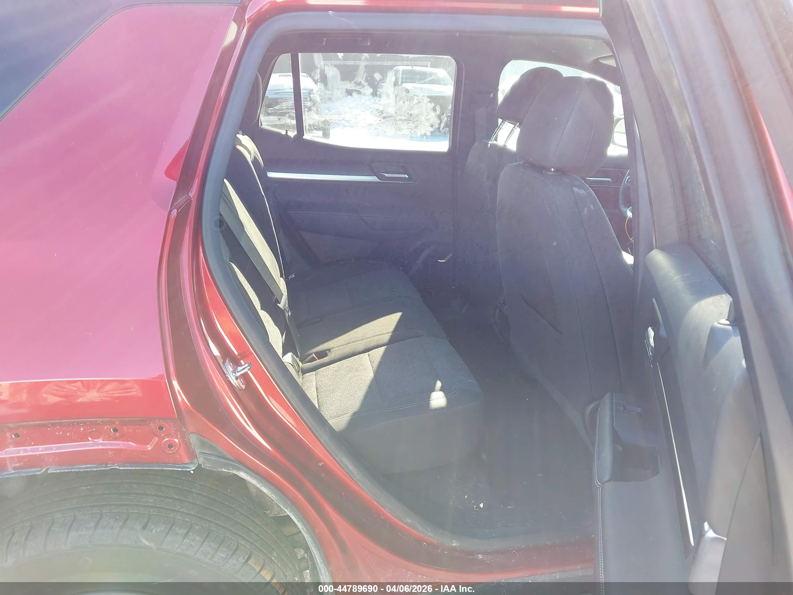 GMC TERRAIN image 8