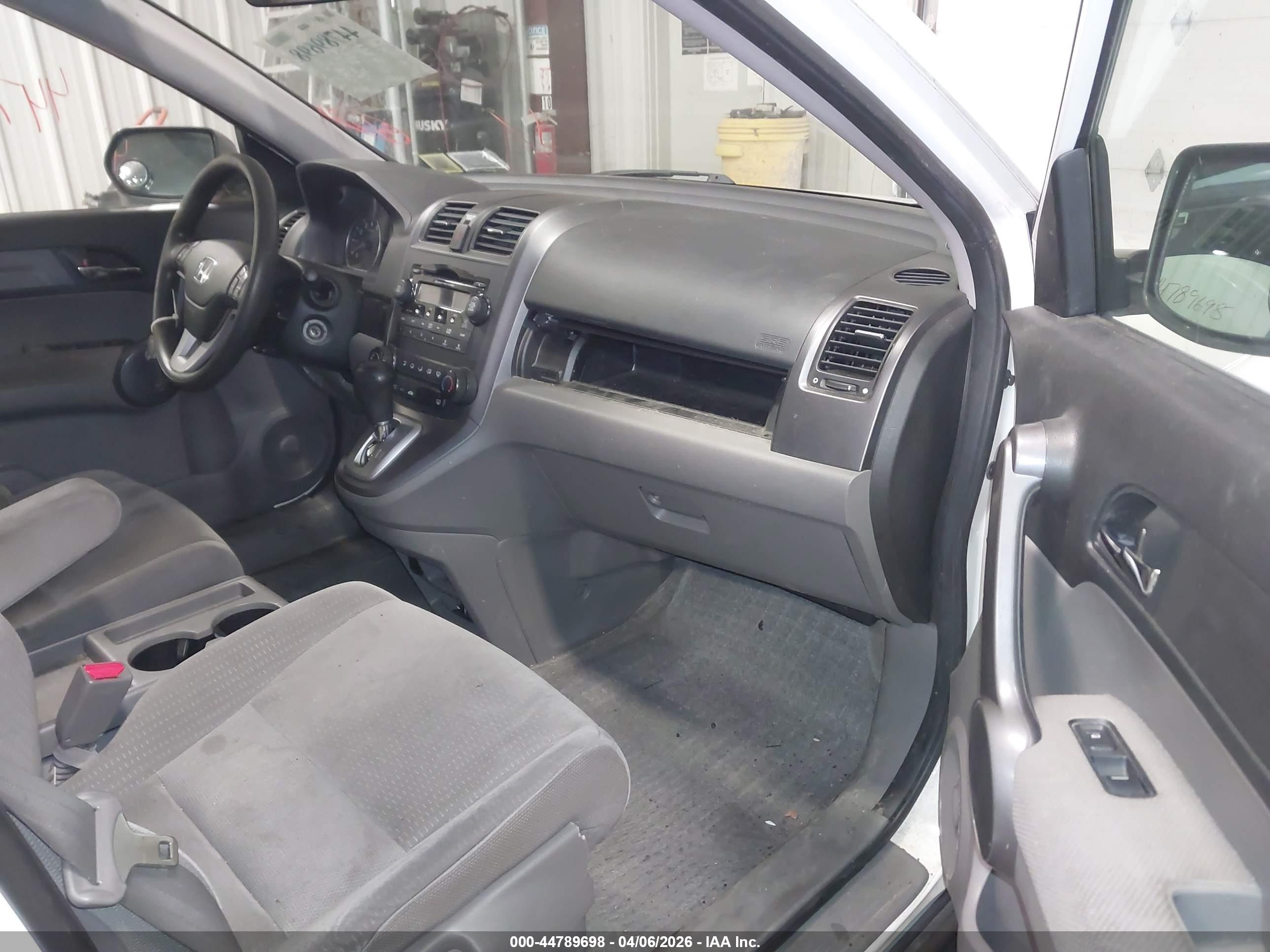 HONDA CR-V image 5