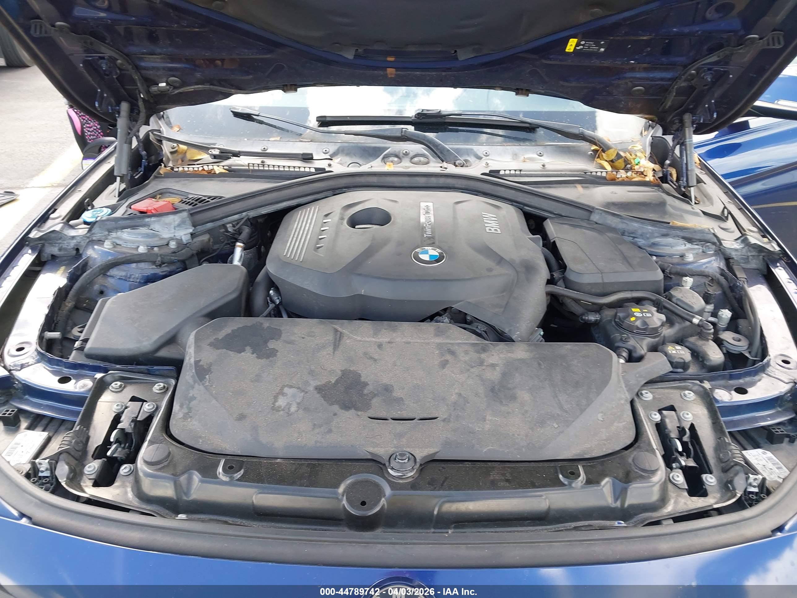 BMW 330I image 10
