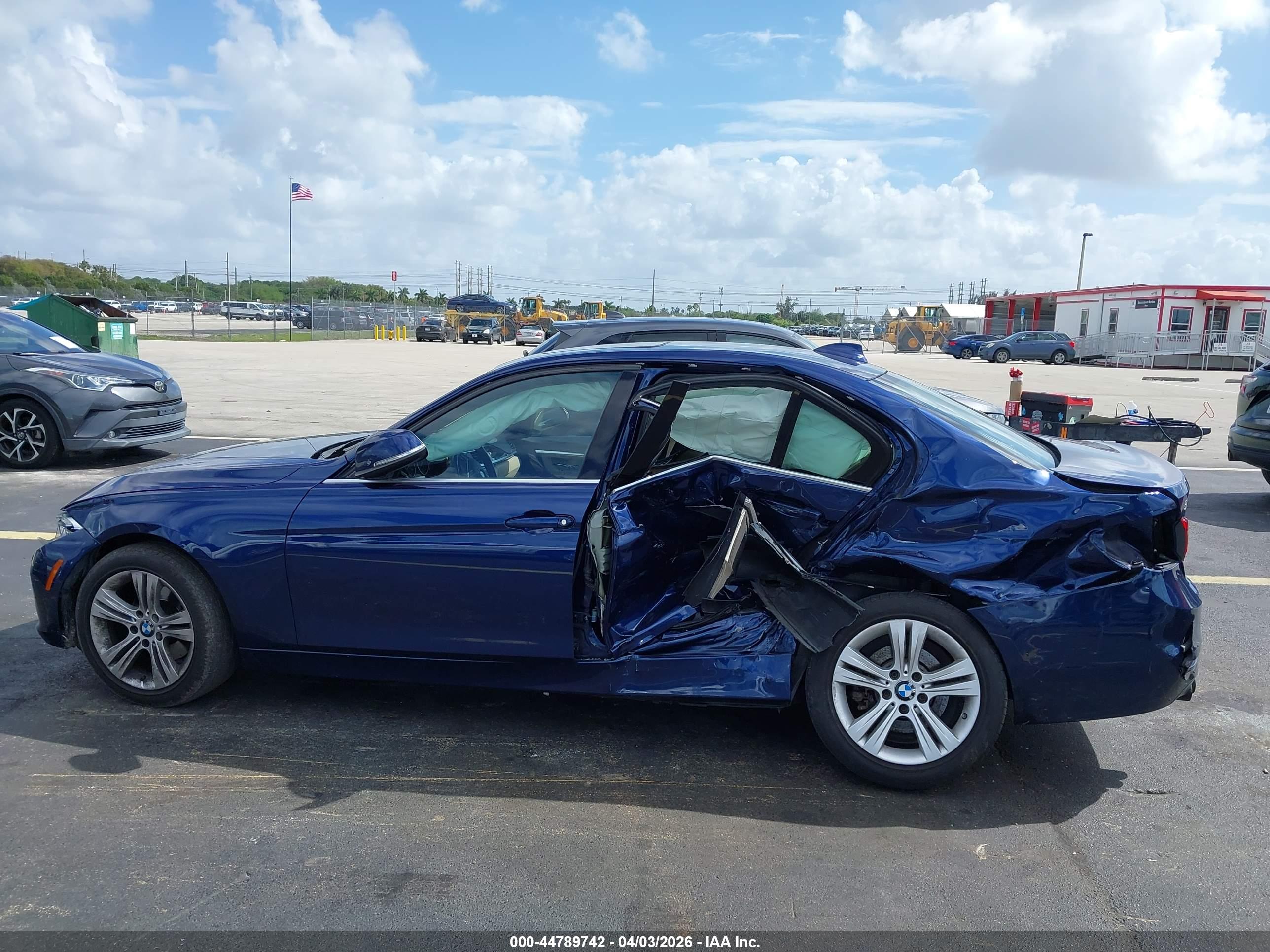 BMW 330I image 6