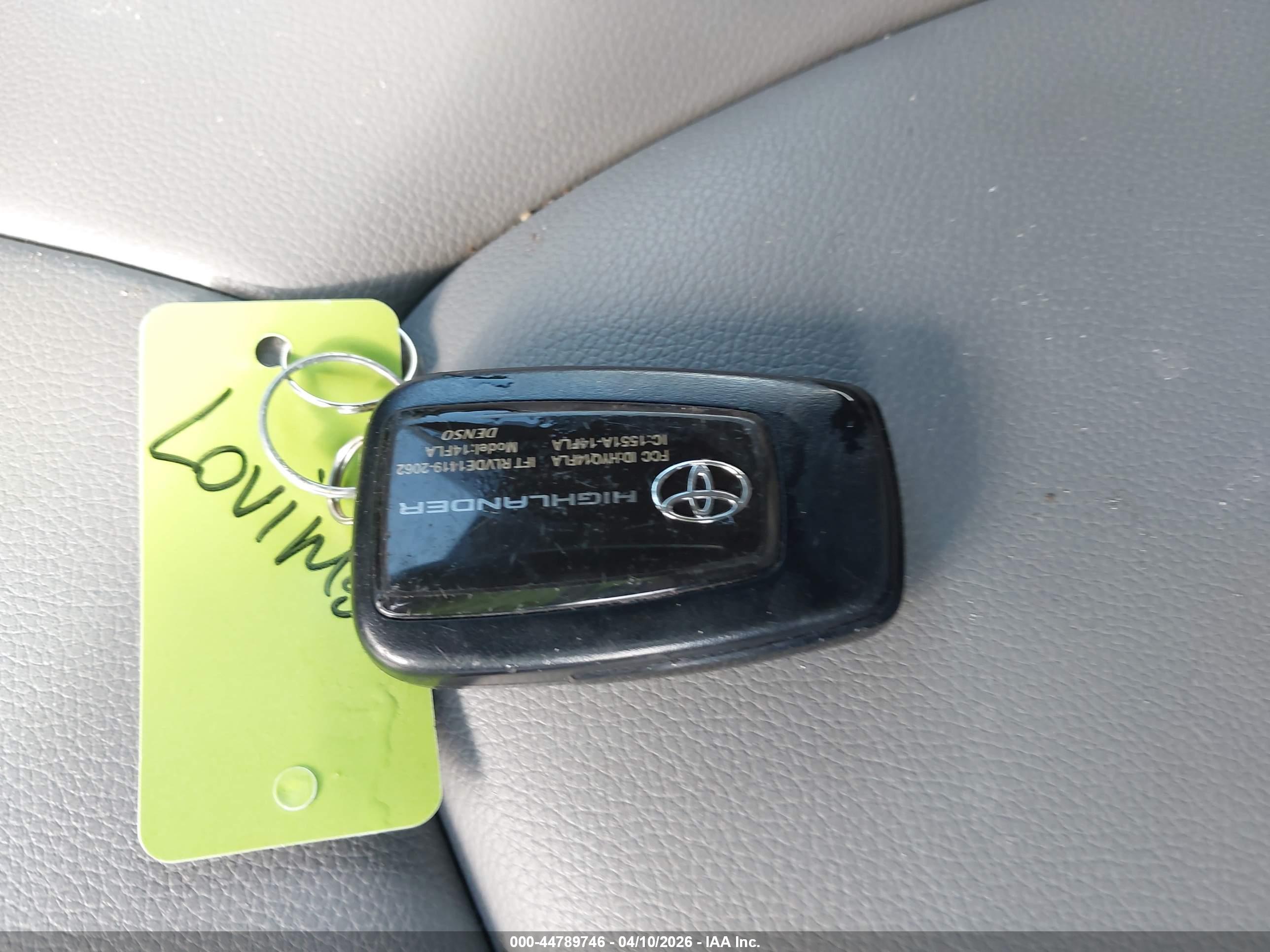 TOYOTA HIGHLANDER image 11