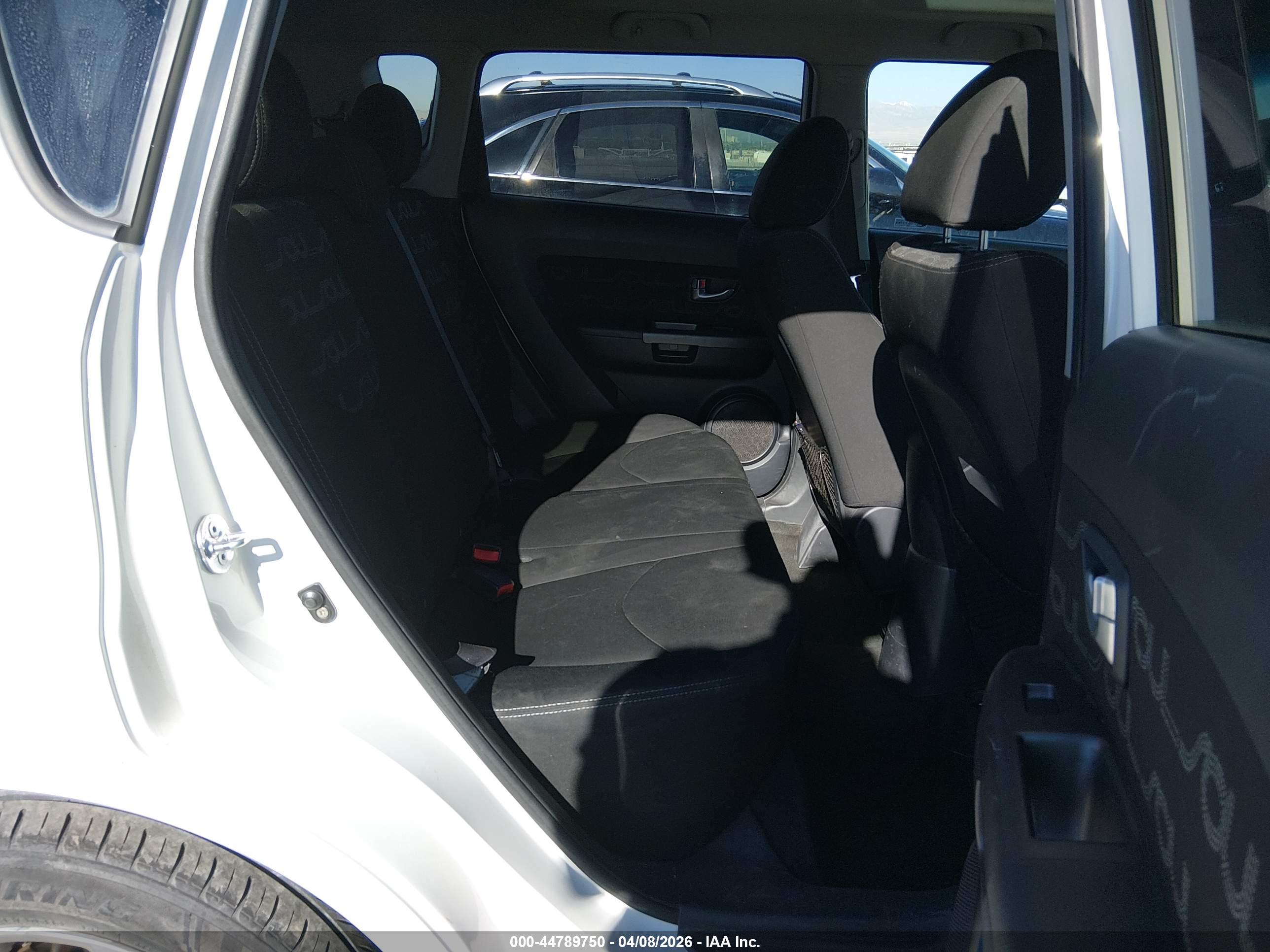 KIA SOUL image 8