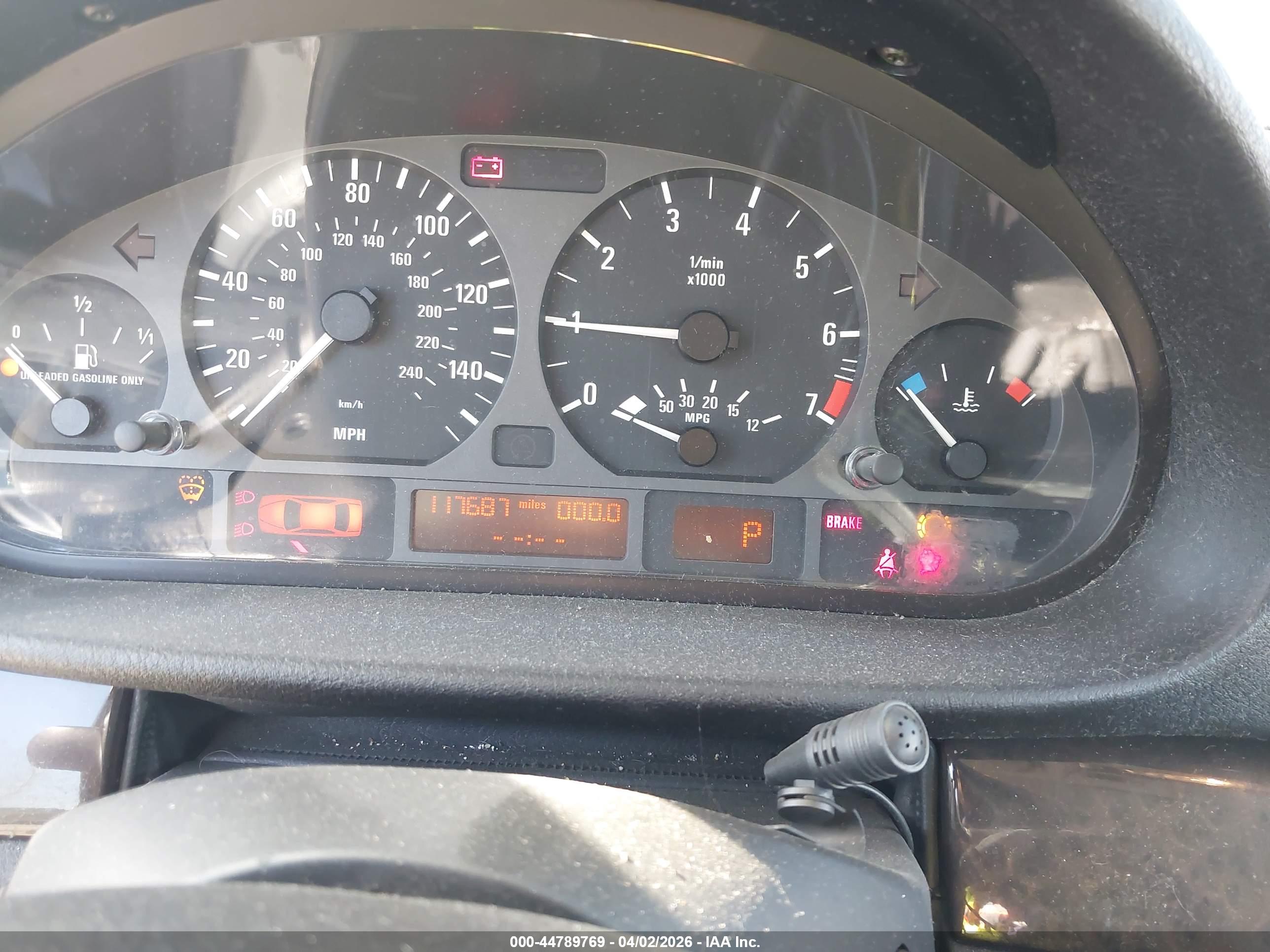 BMW 325IT image 7