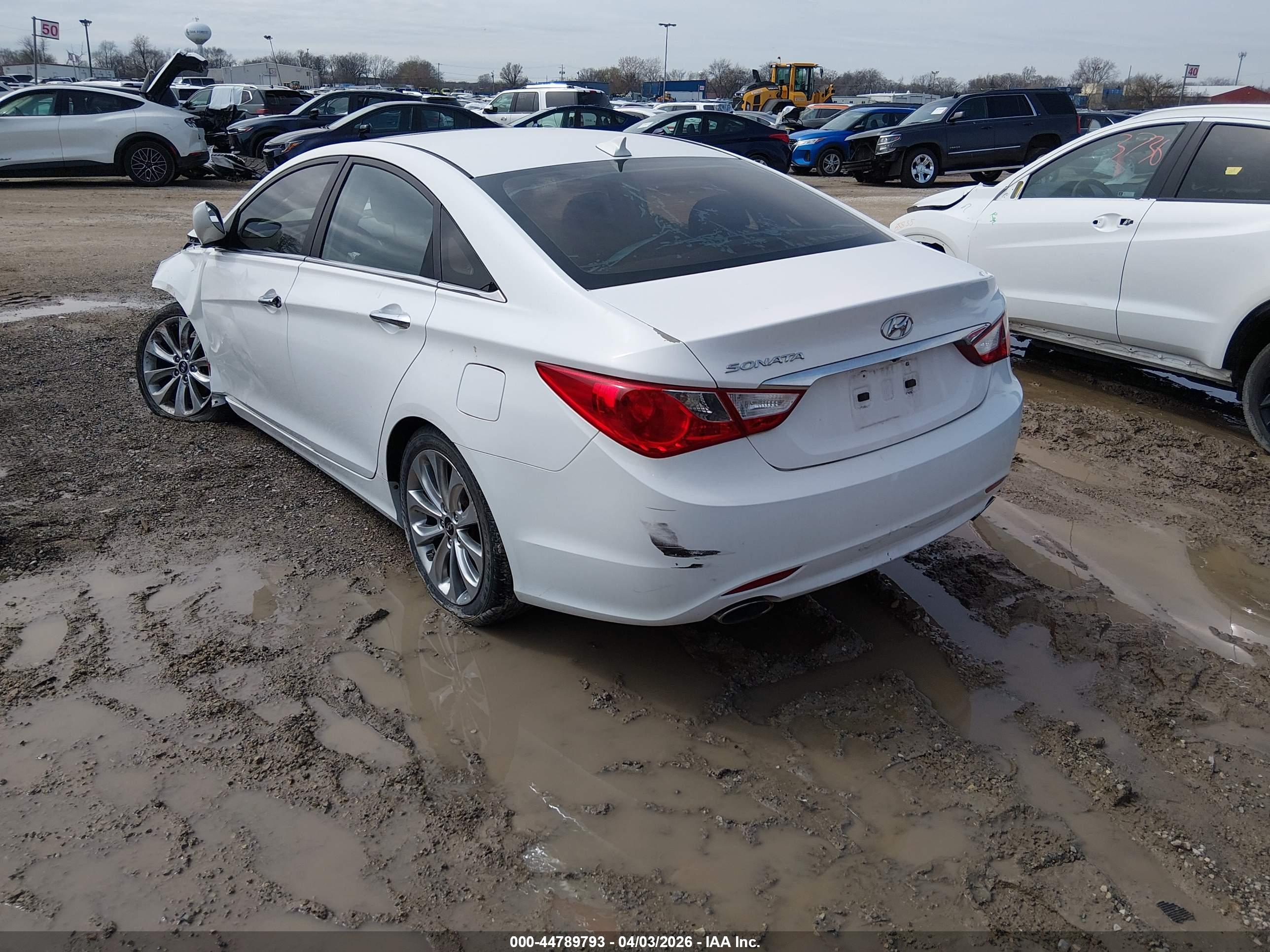 HYUNDAI SONATA image 3