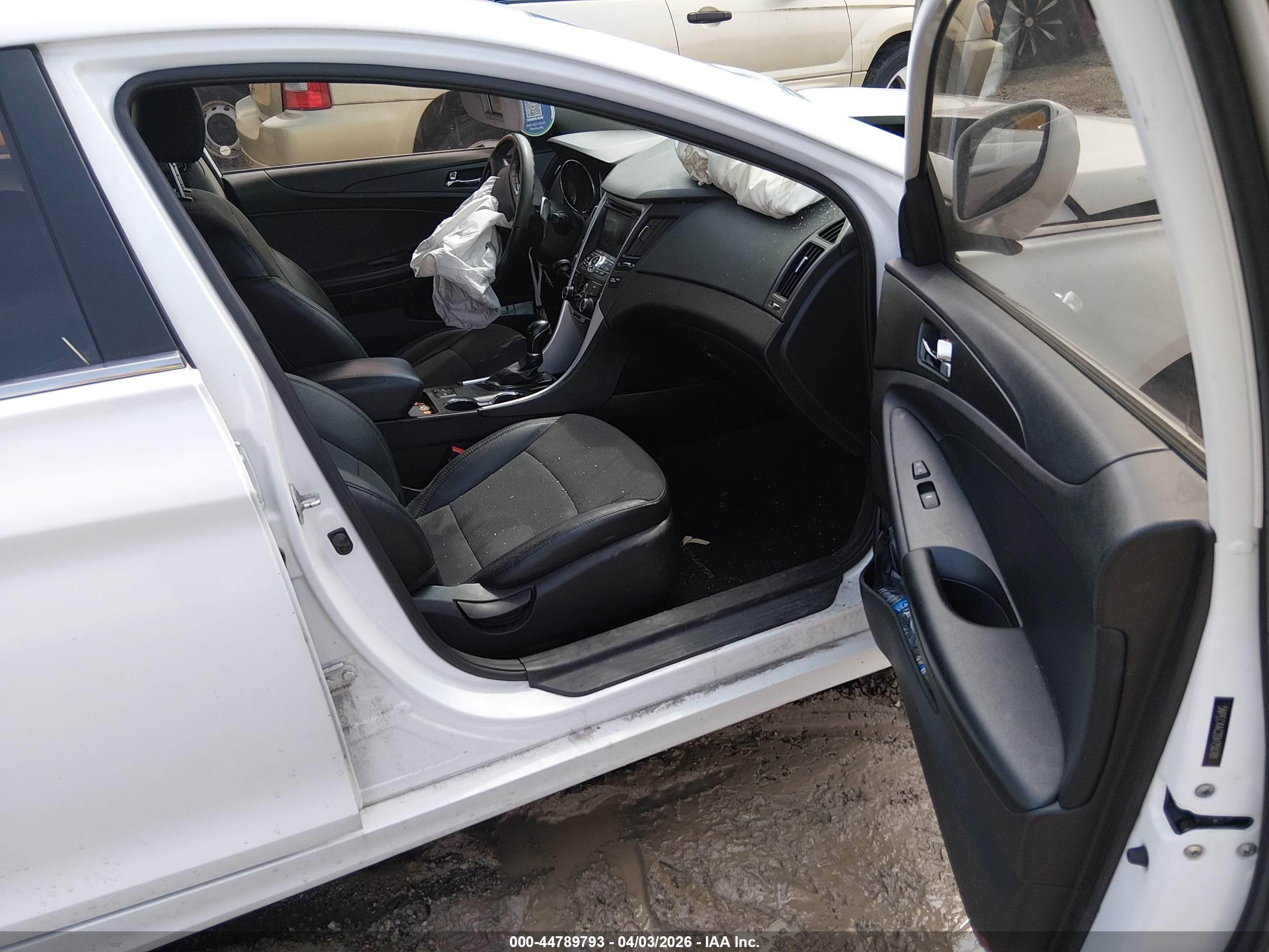 HYUNDAI SONATA image 5