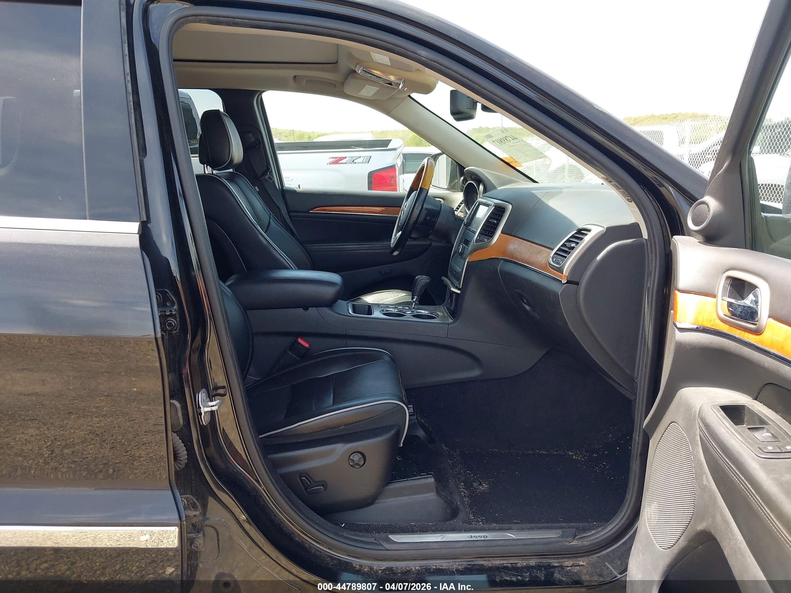 JEEP GRAND image 5