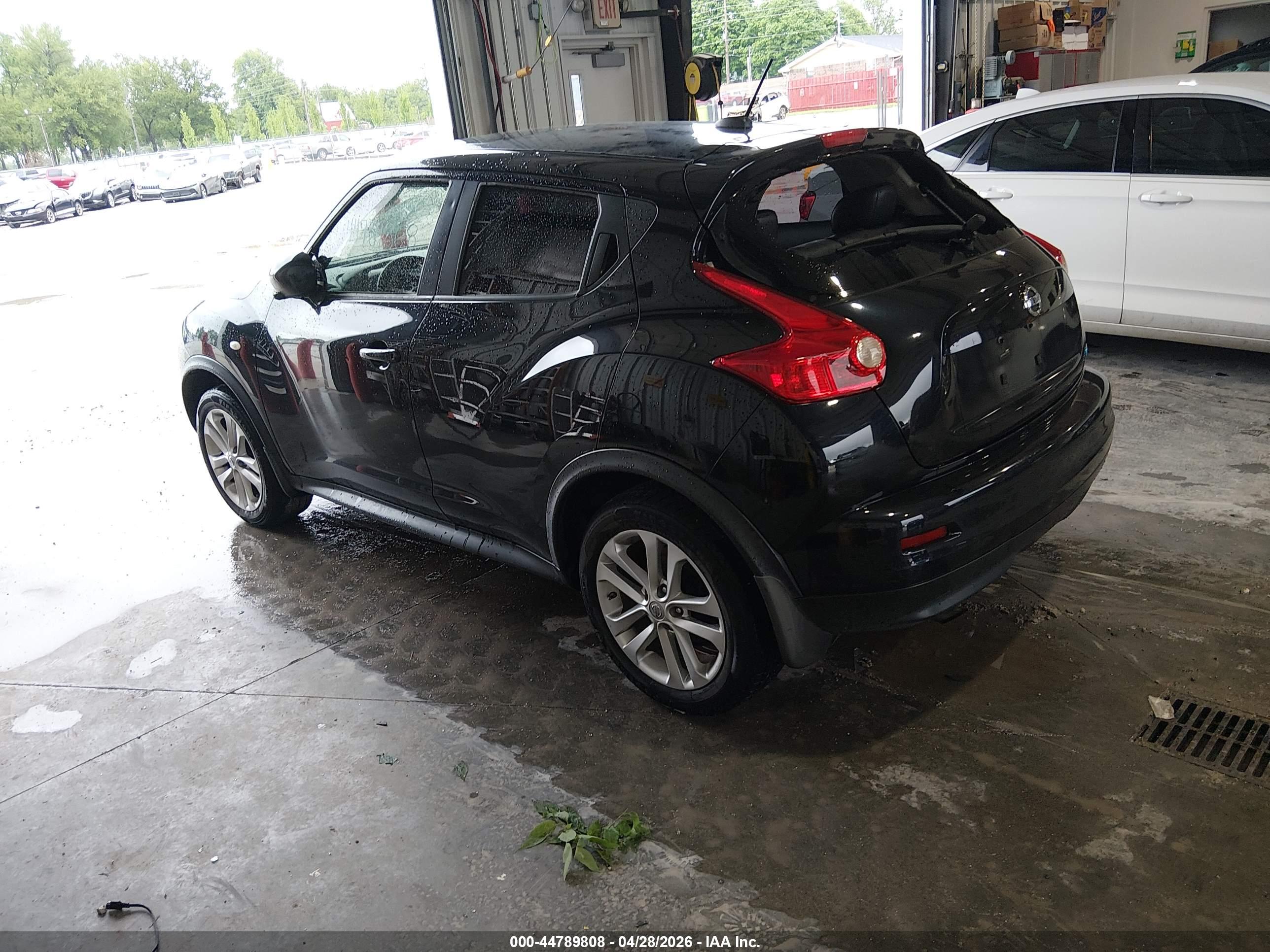 NISSAN JUKE image 3