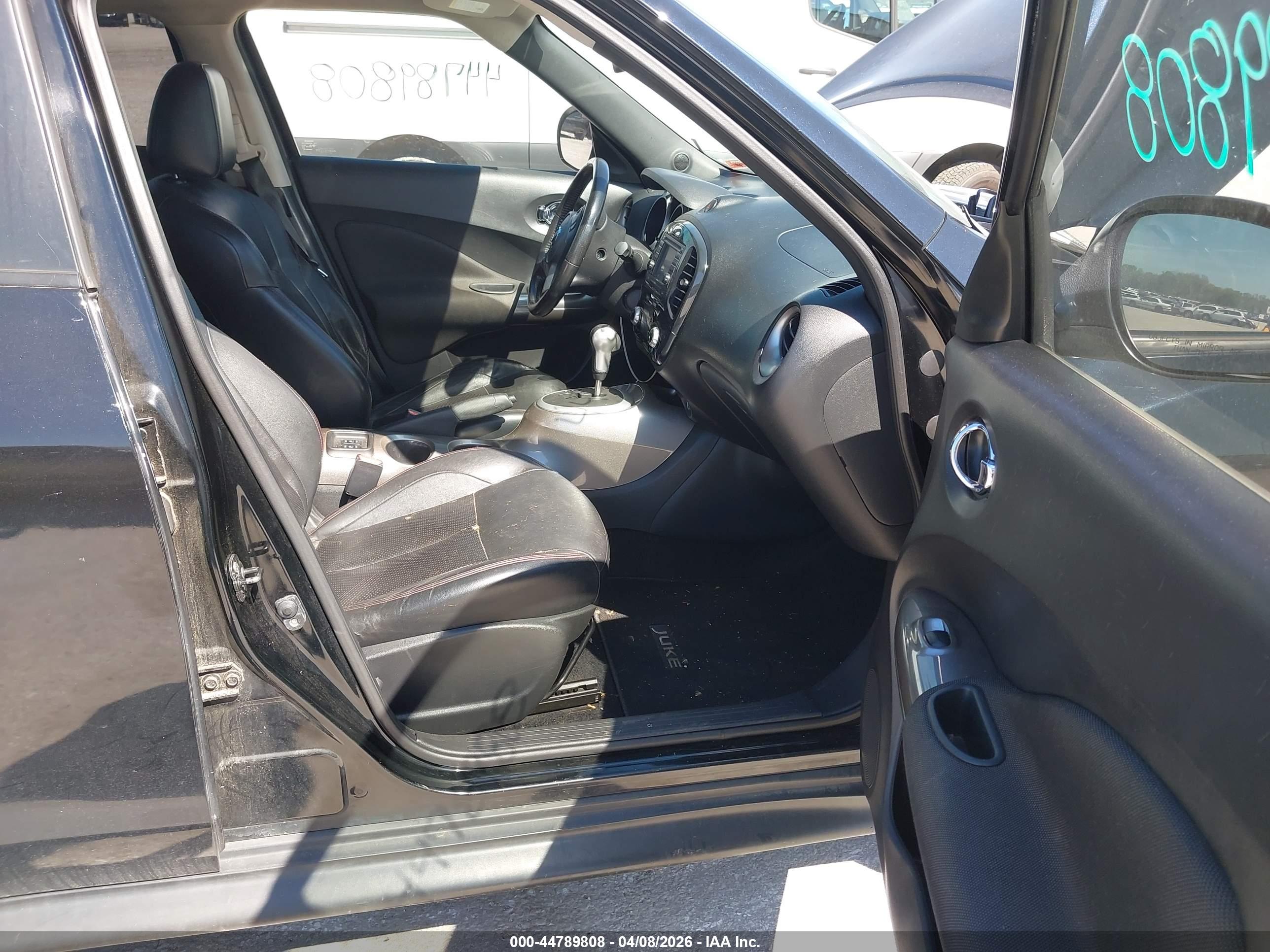 NISSAN JUKE image 5