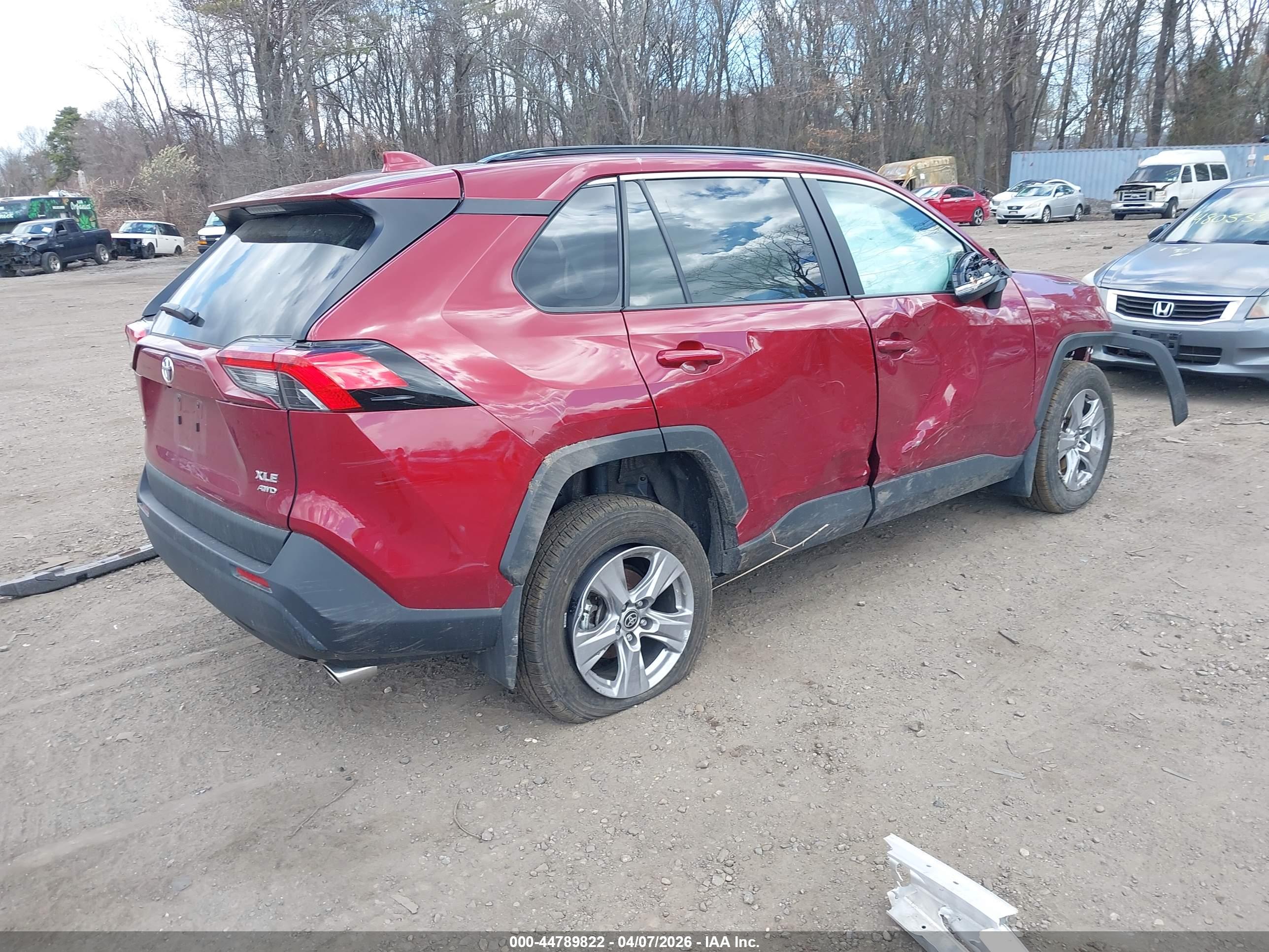 TOYOTA RAV4 image 4