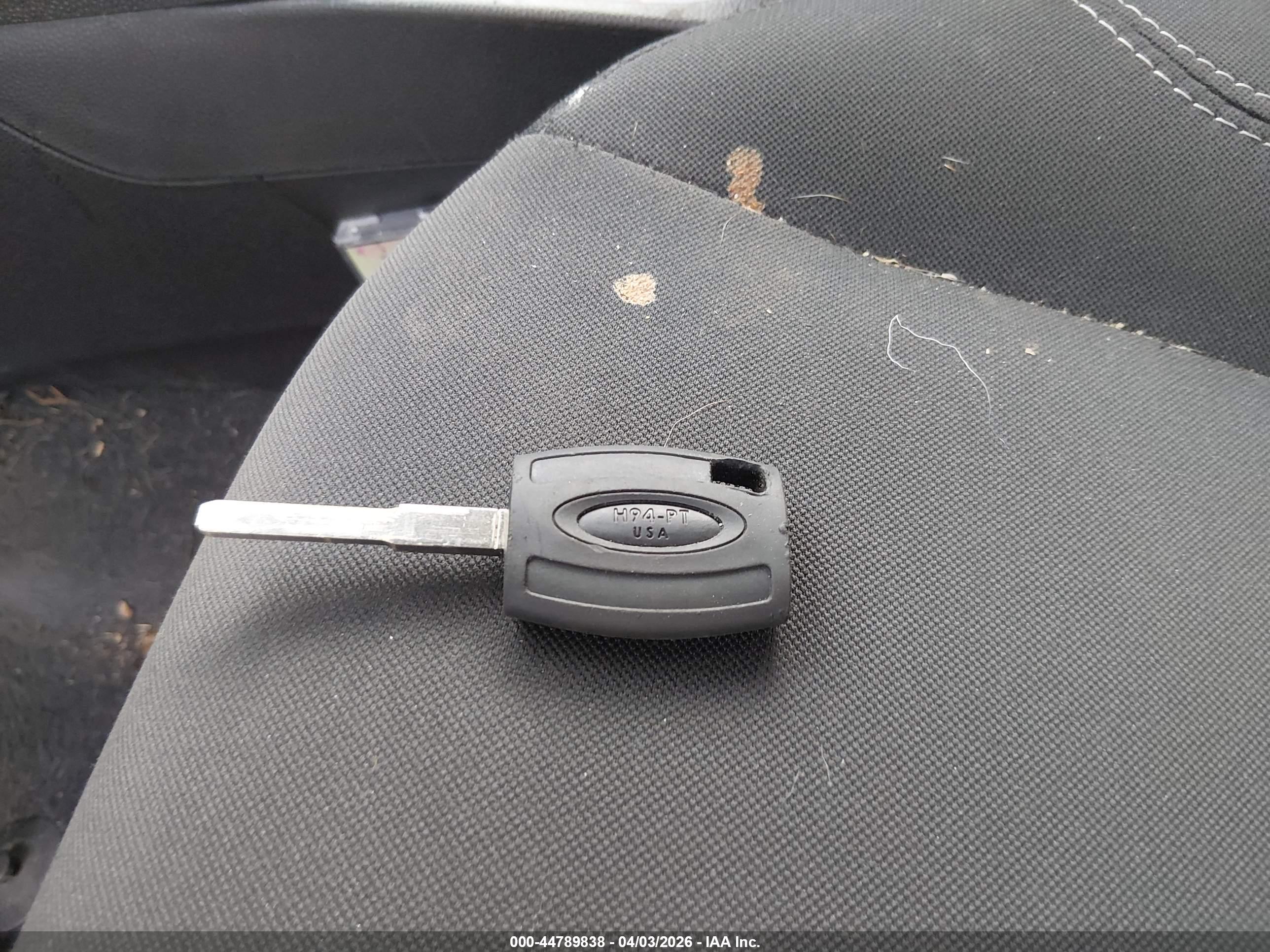 FORD FIESTA image 11