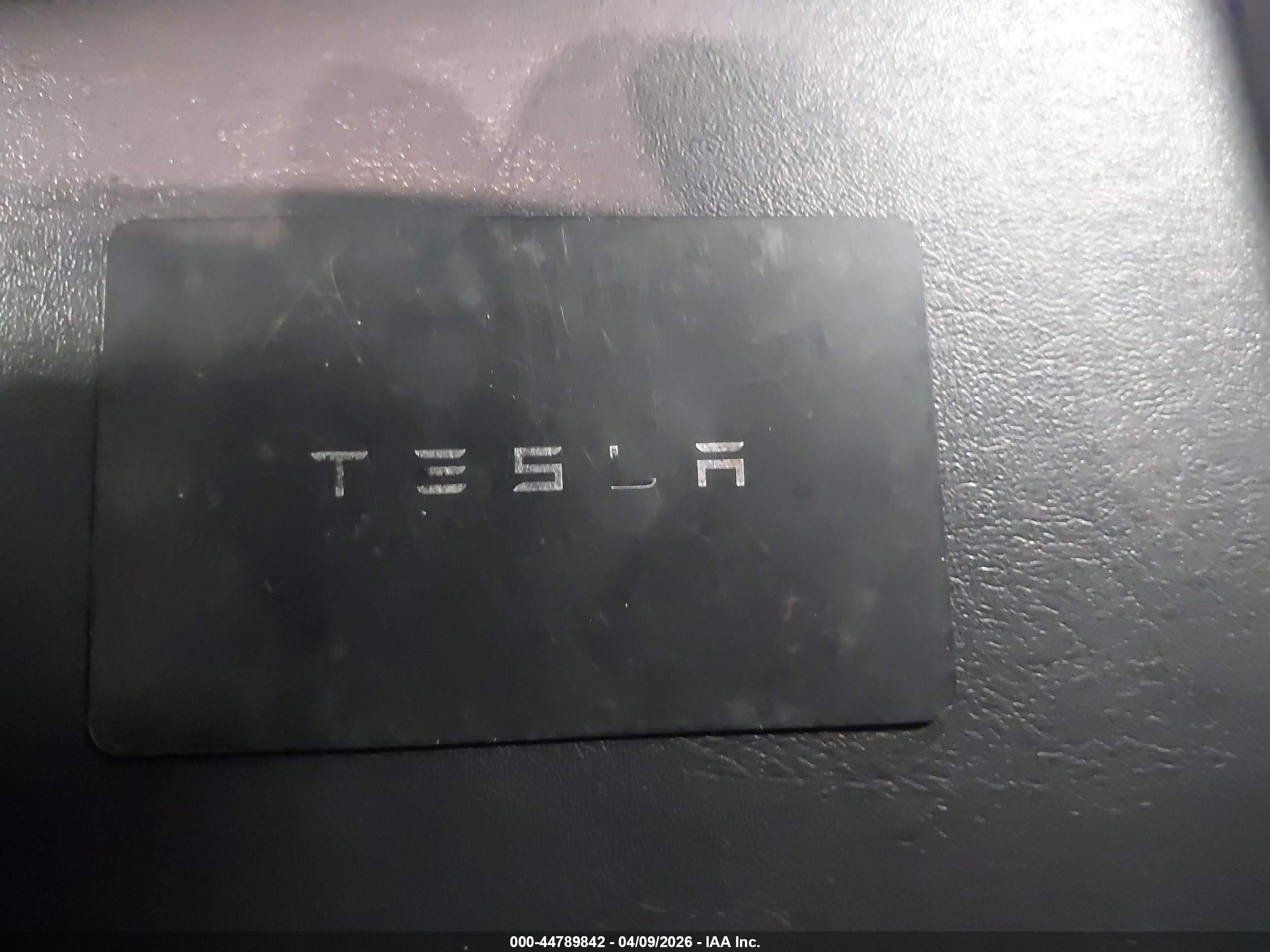 TESLA MODEL image 11