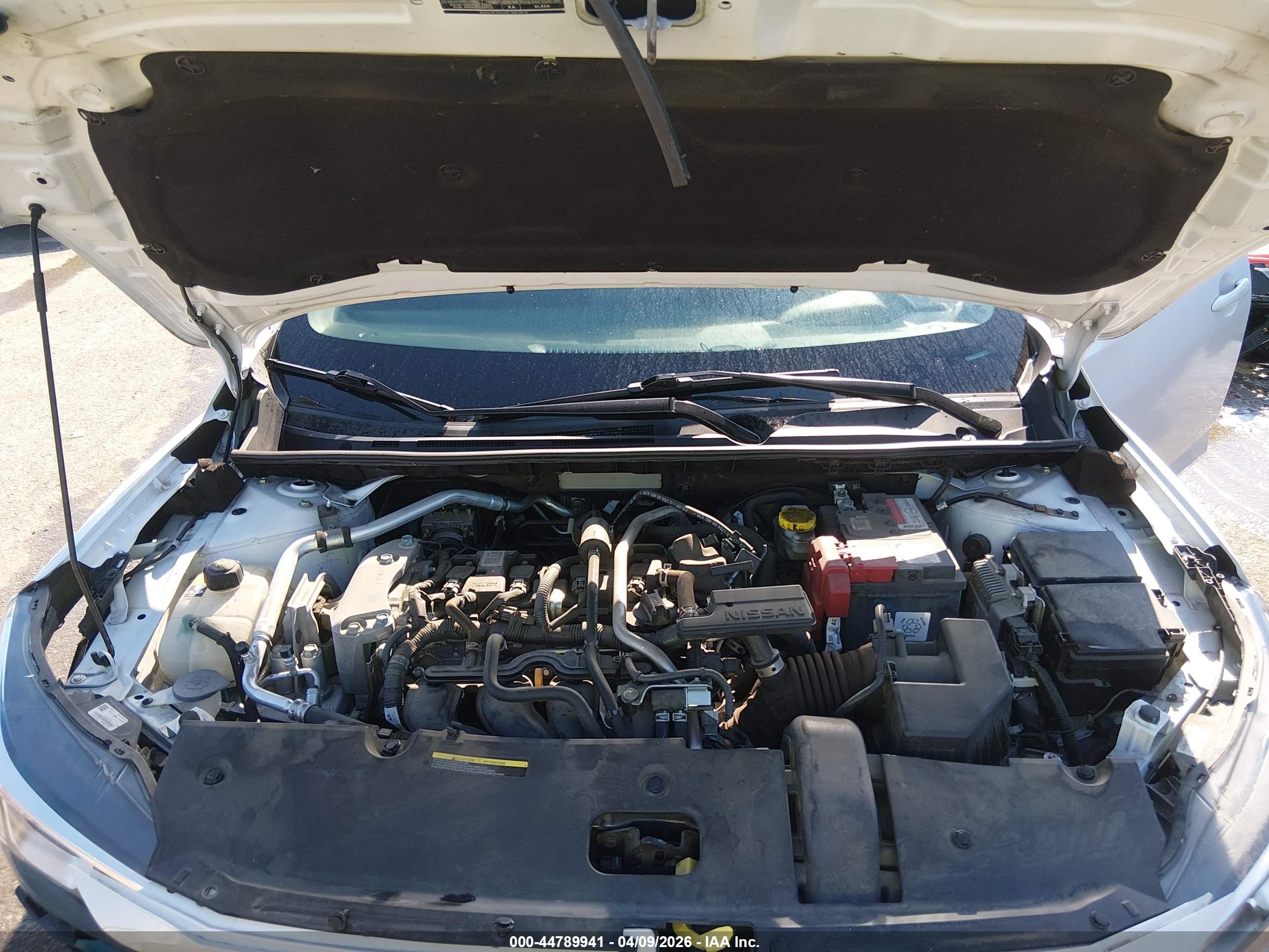 NISSAN SENTRA image 10