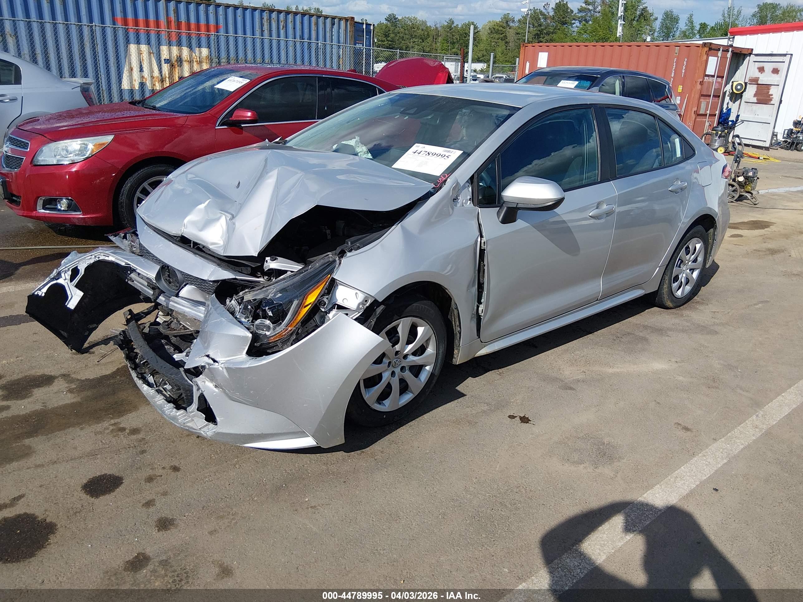 TOYOTA COROLLA image 2