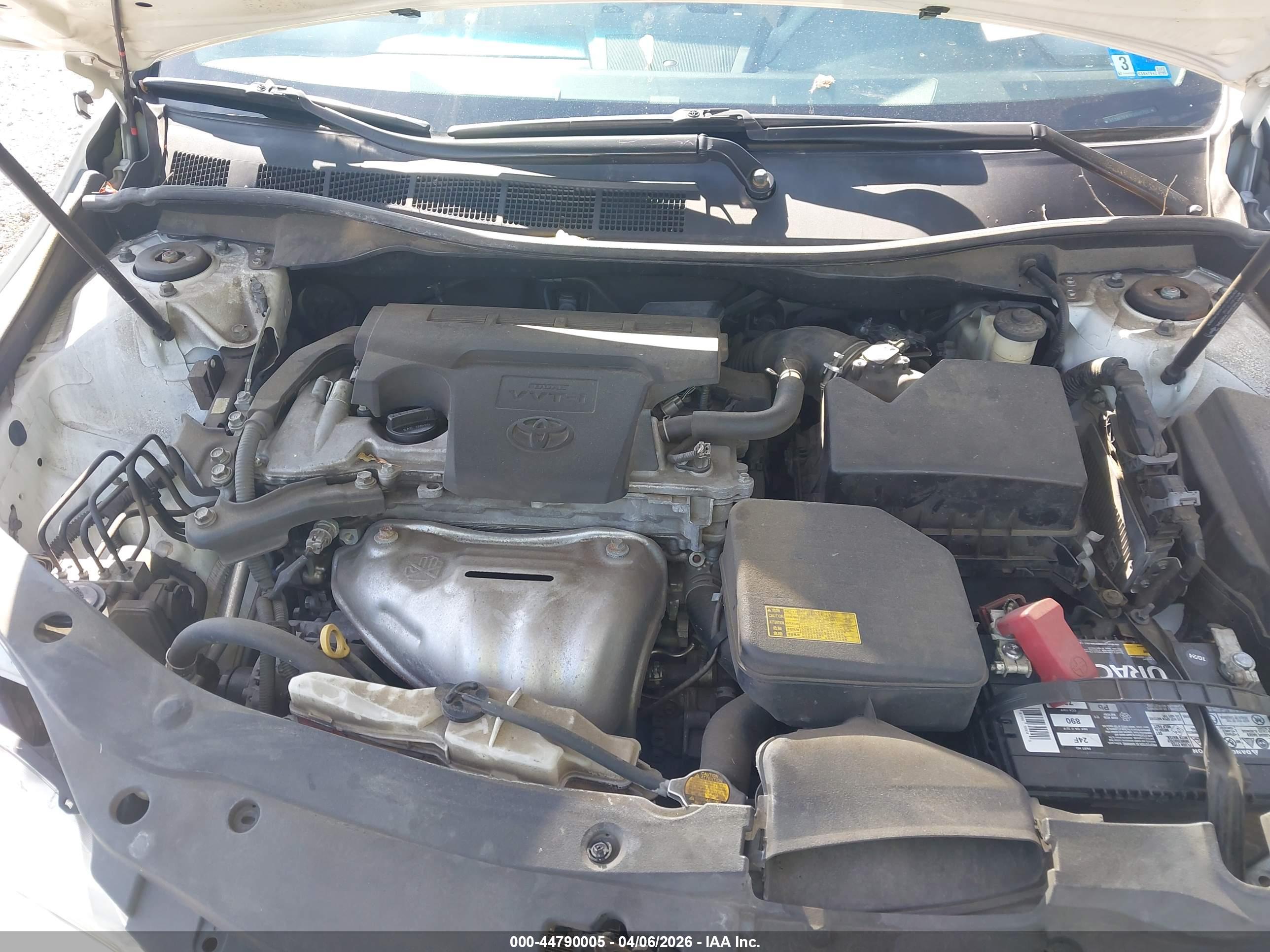 TOYOTA CAMRY image 10