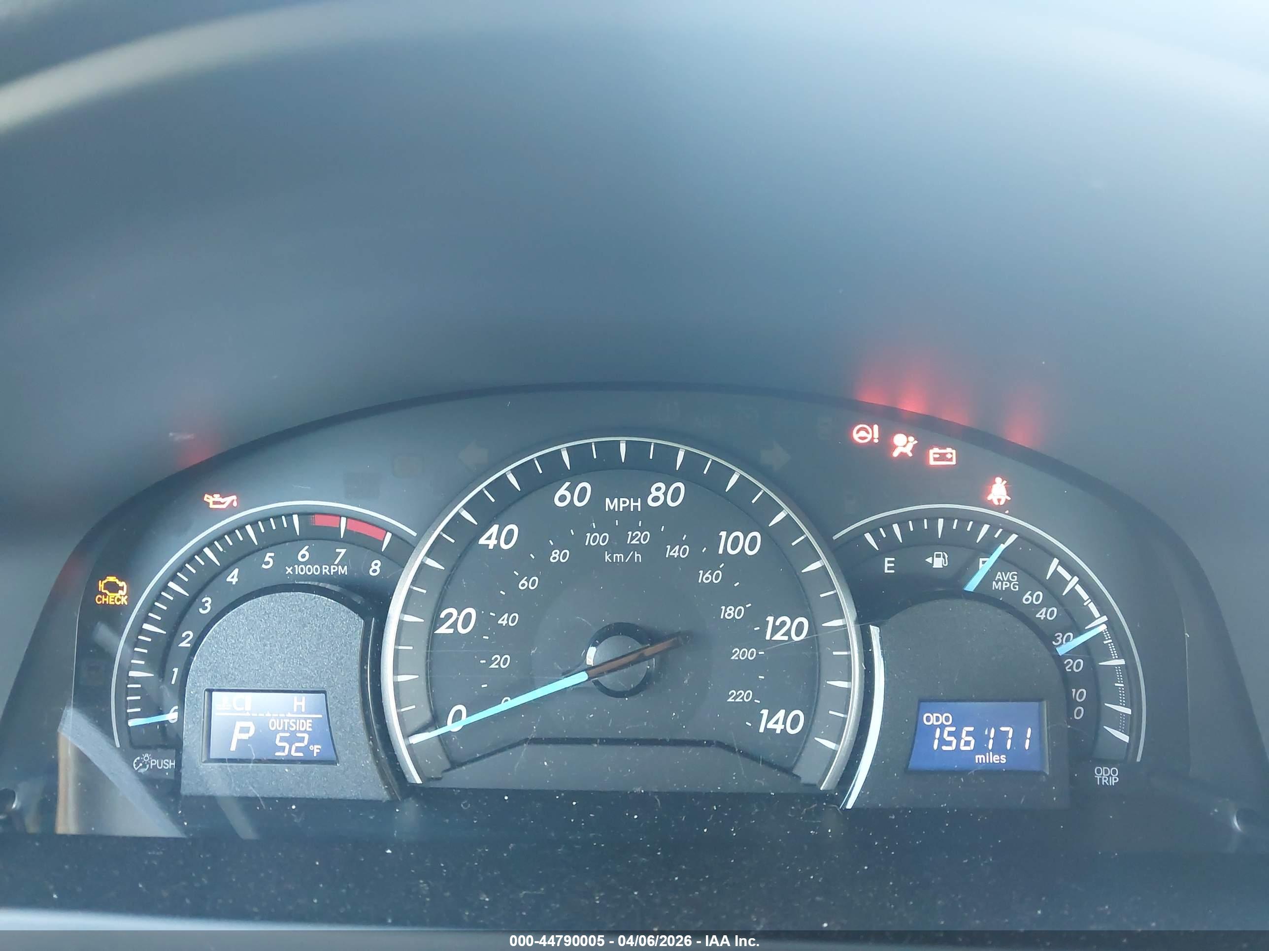 TOYOTA CAMRY image 7