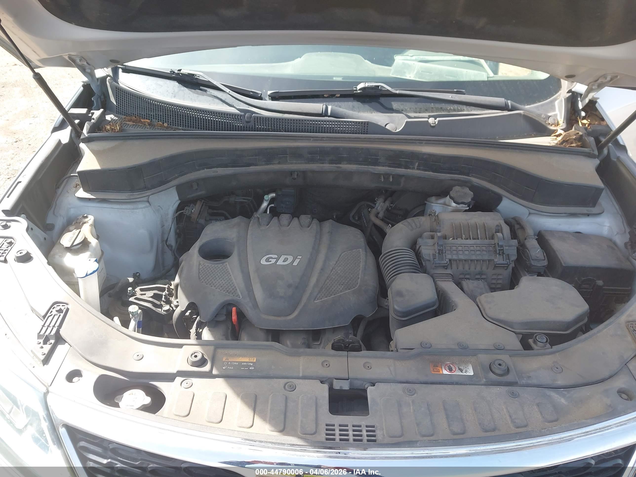 KIA SORENTO image 10