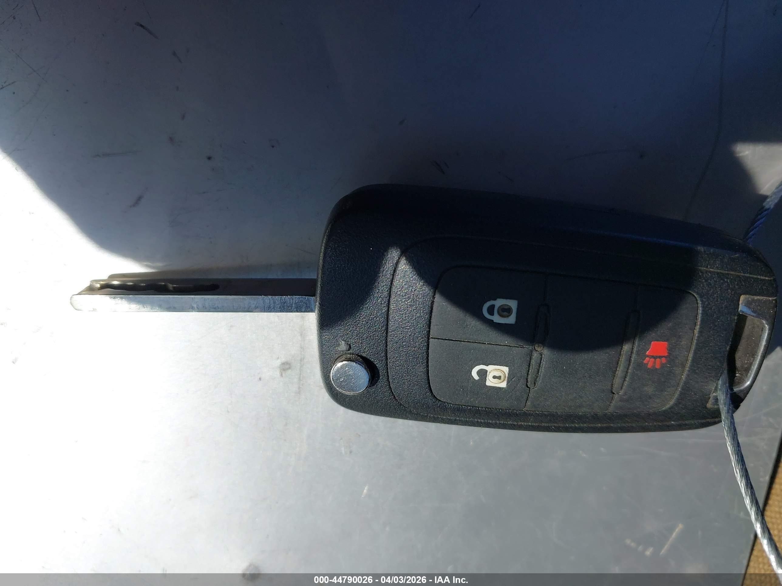 GMC TERRAIN image 11