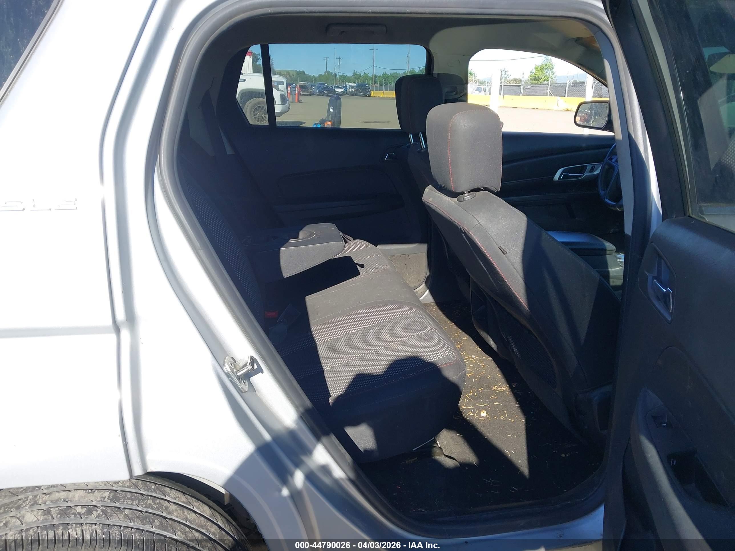 GMC TERRAIN image 8