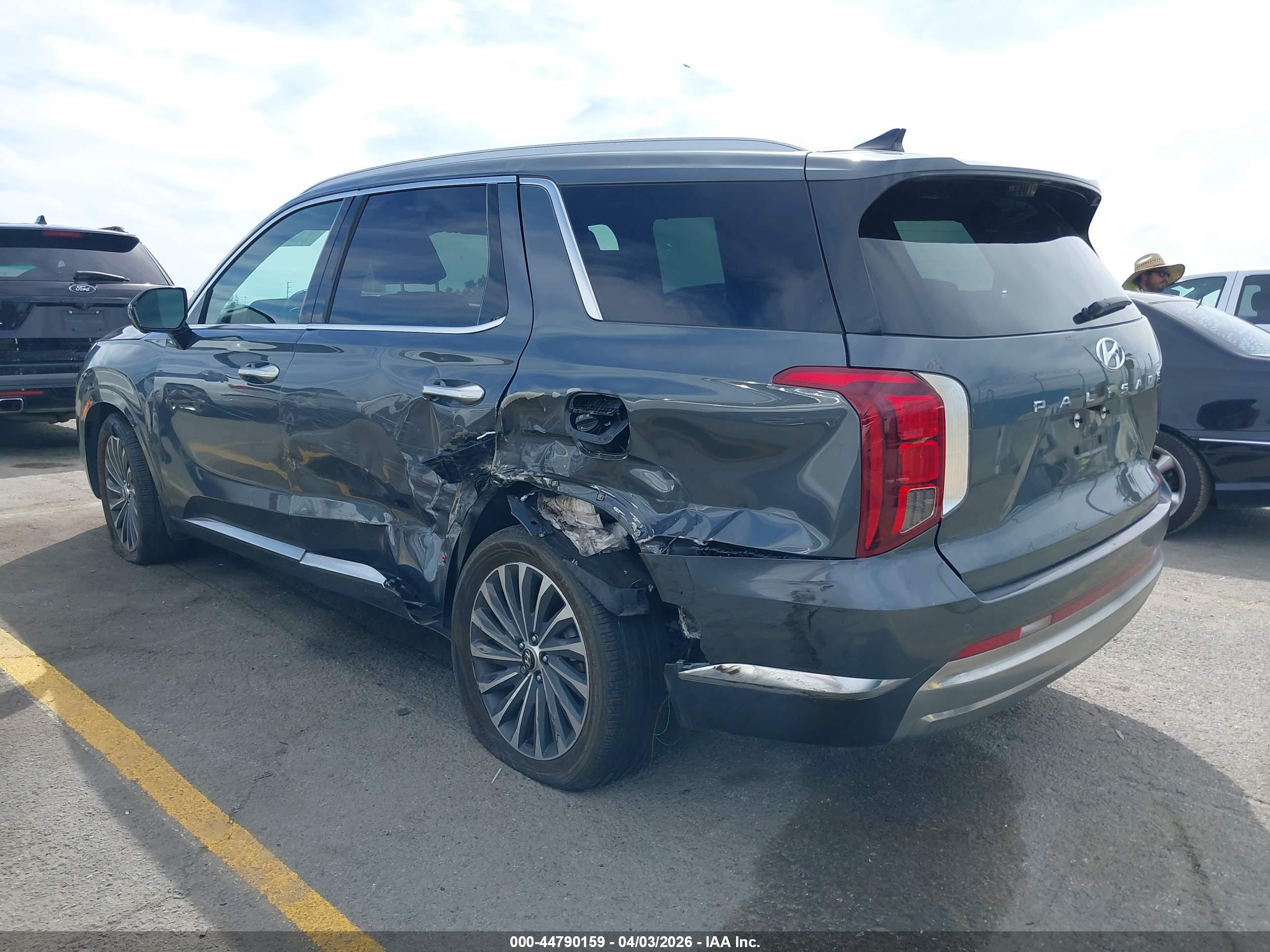 HYUNDAI PALISADE image 3