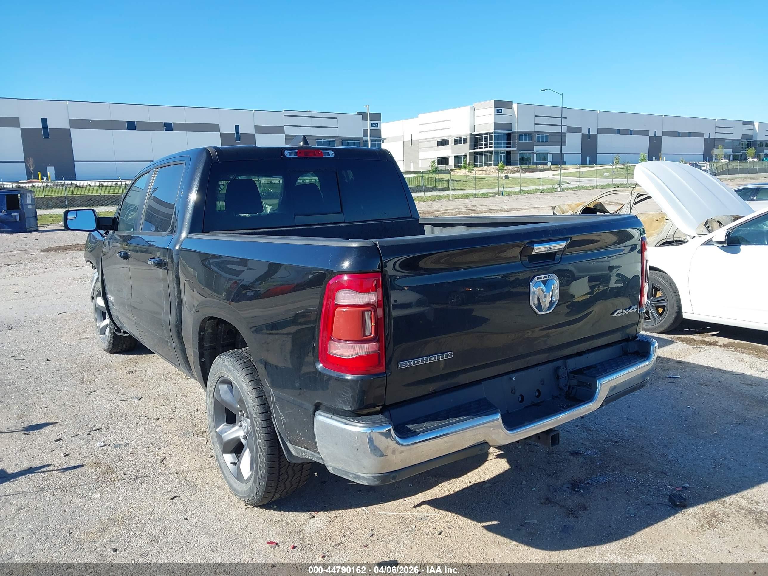 RAM 1500 image 3