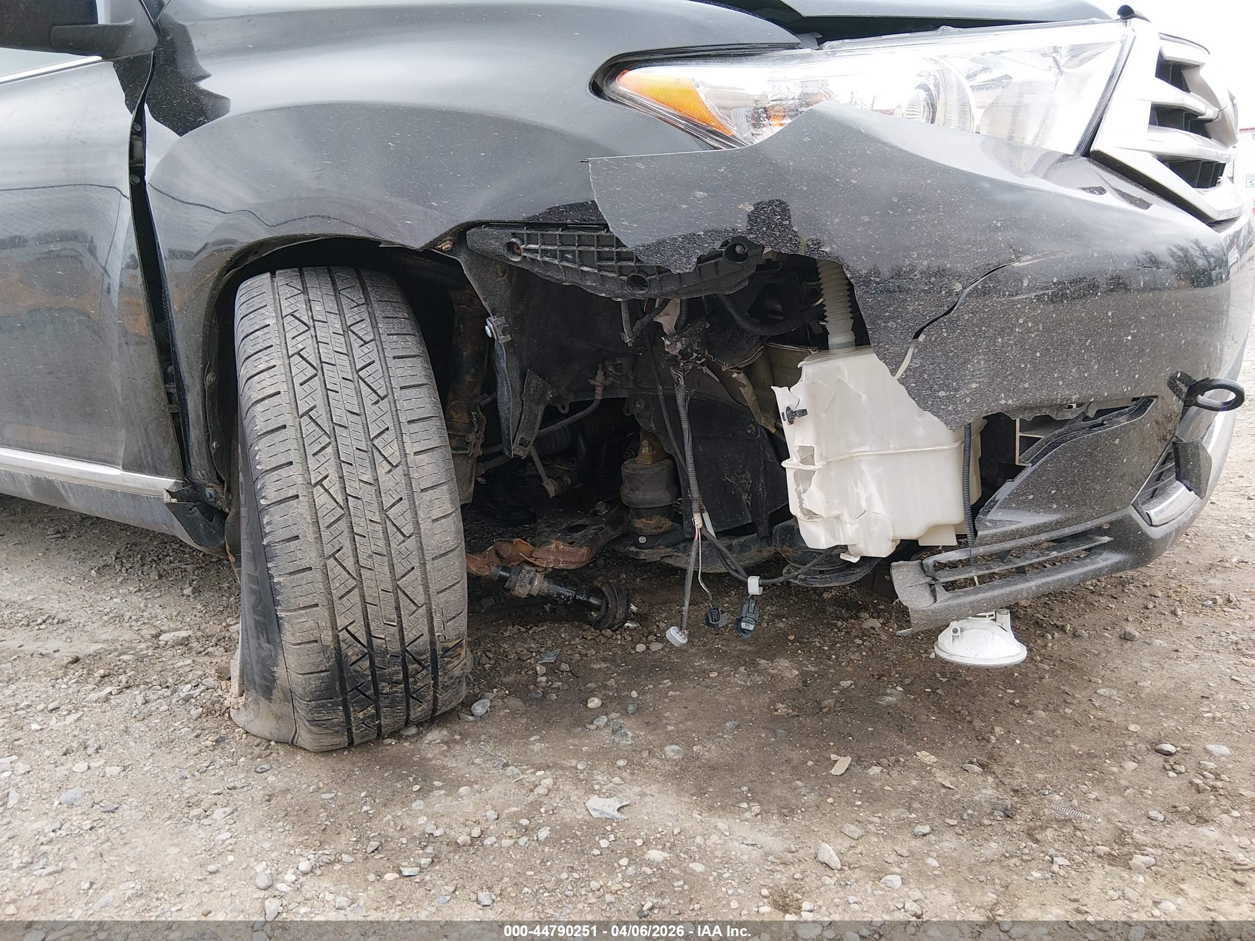TOYOTA HIGHLANDER image 6