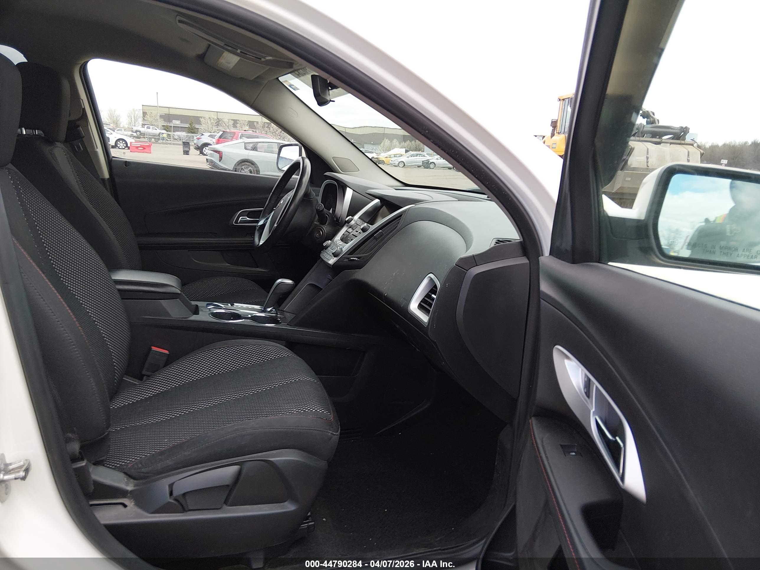 CHEVROLET EQUINOX image 5
