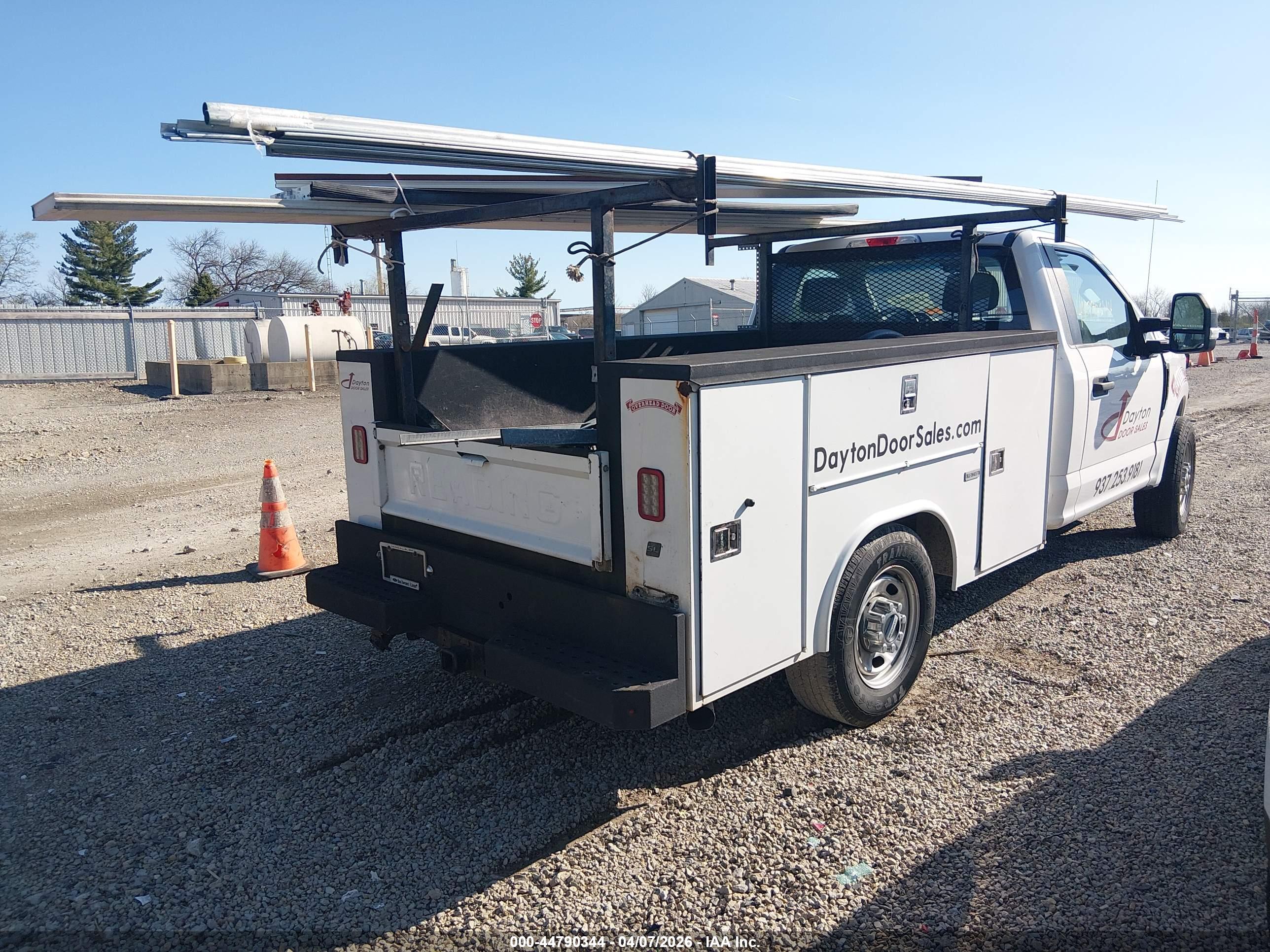 FORD F-250 image 4