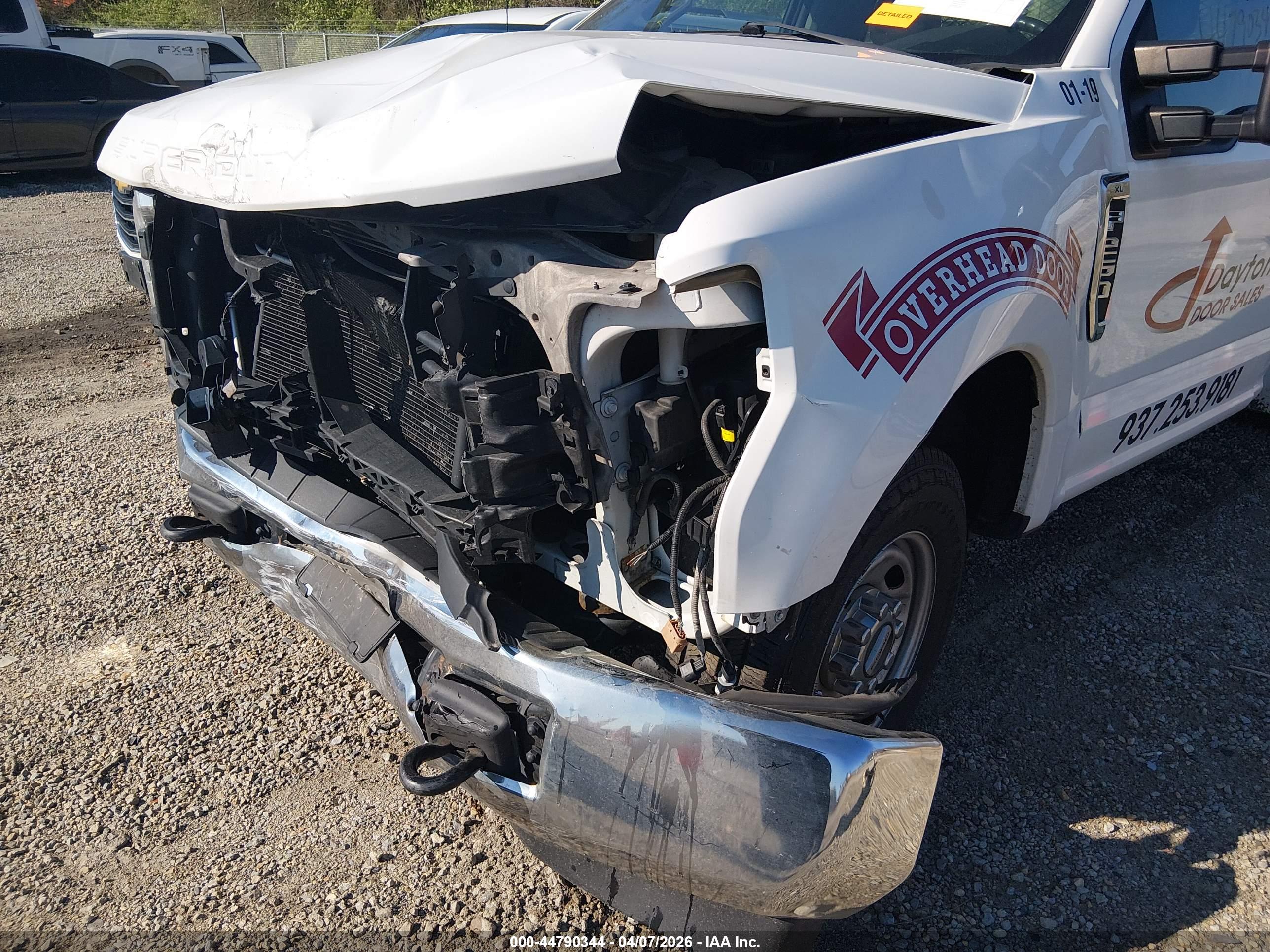 FORD F-250 image 6