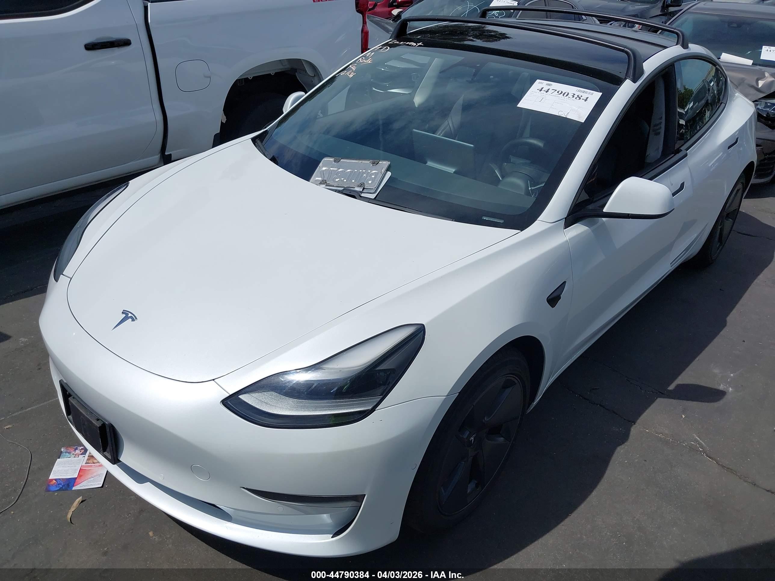 TESLA MODEL image 2